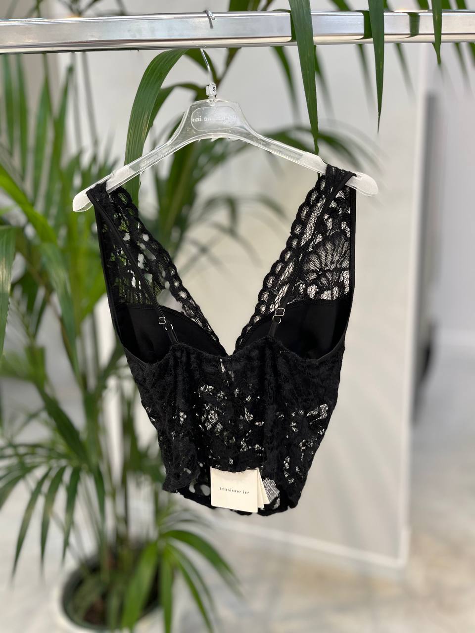 Фото Tensione in