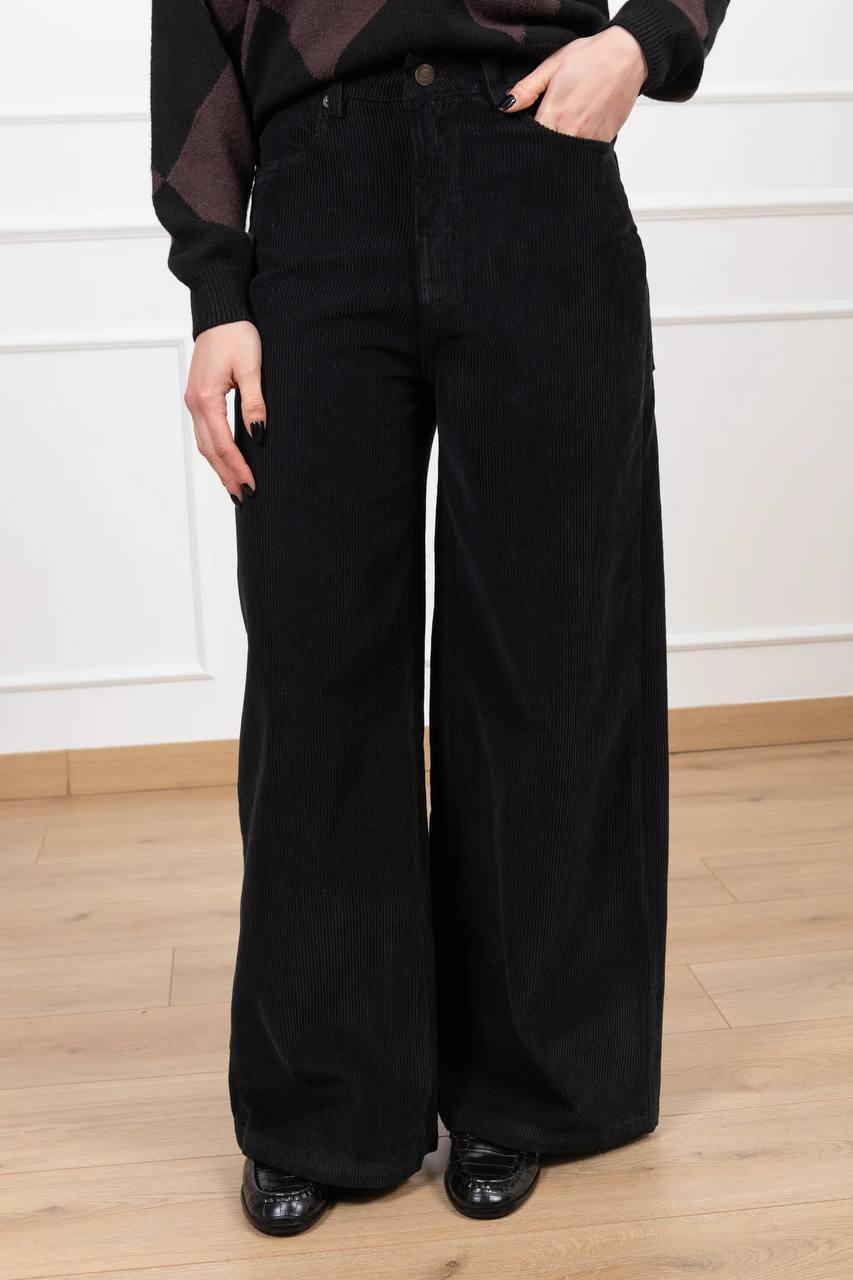 Фото Tensione in