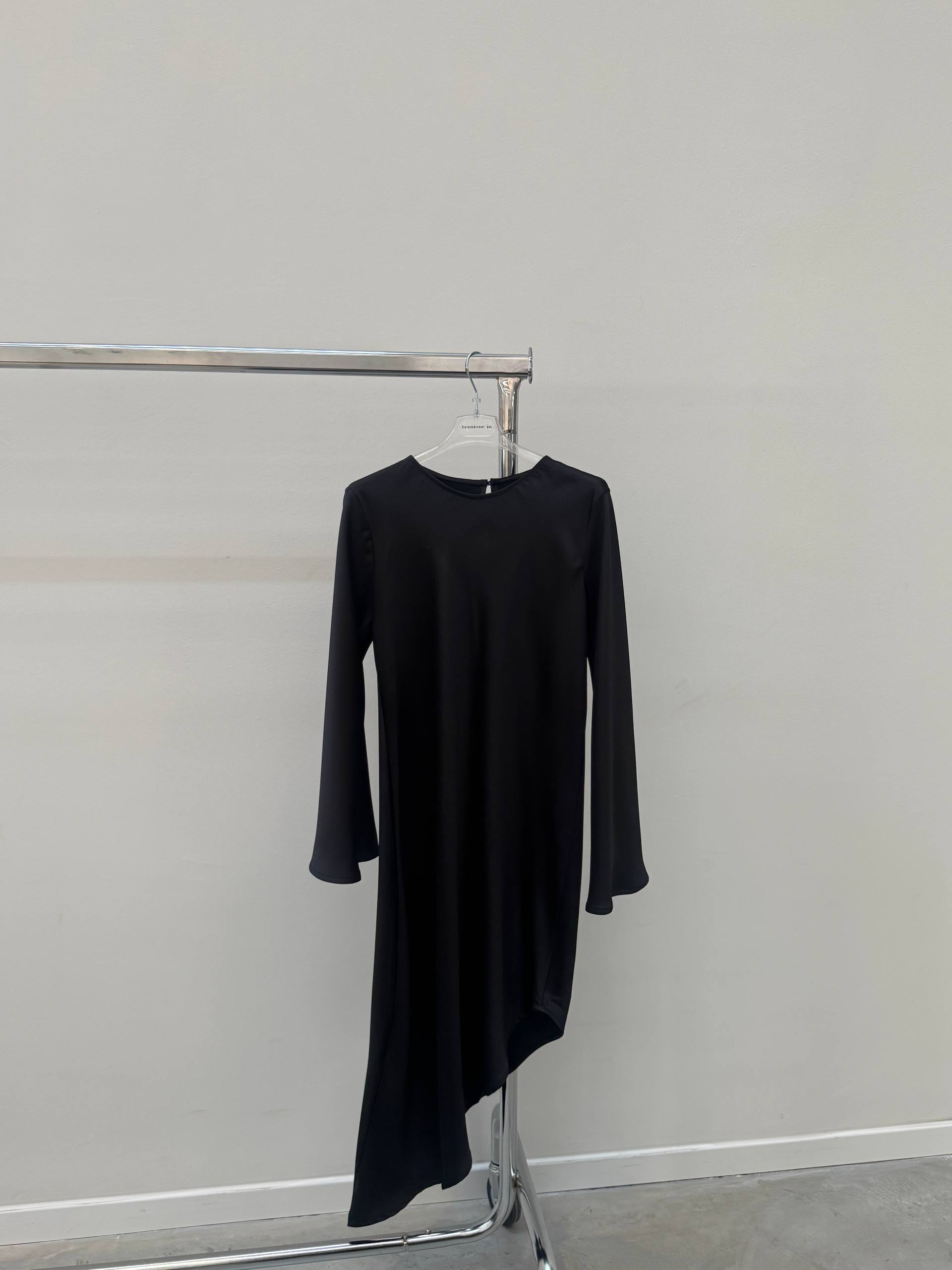 Фото Tensione in