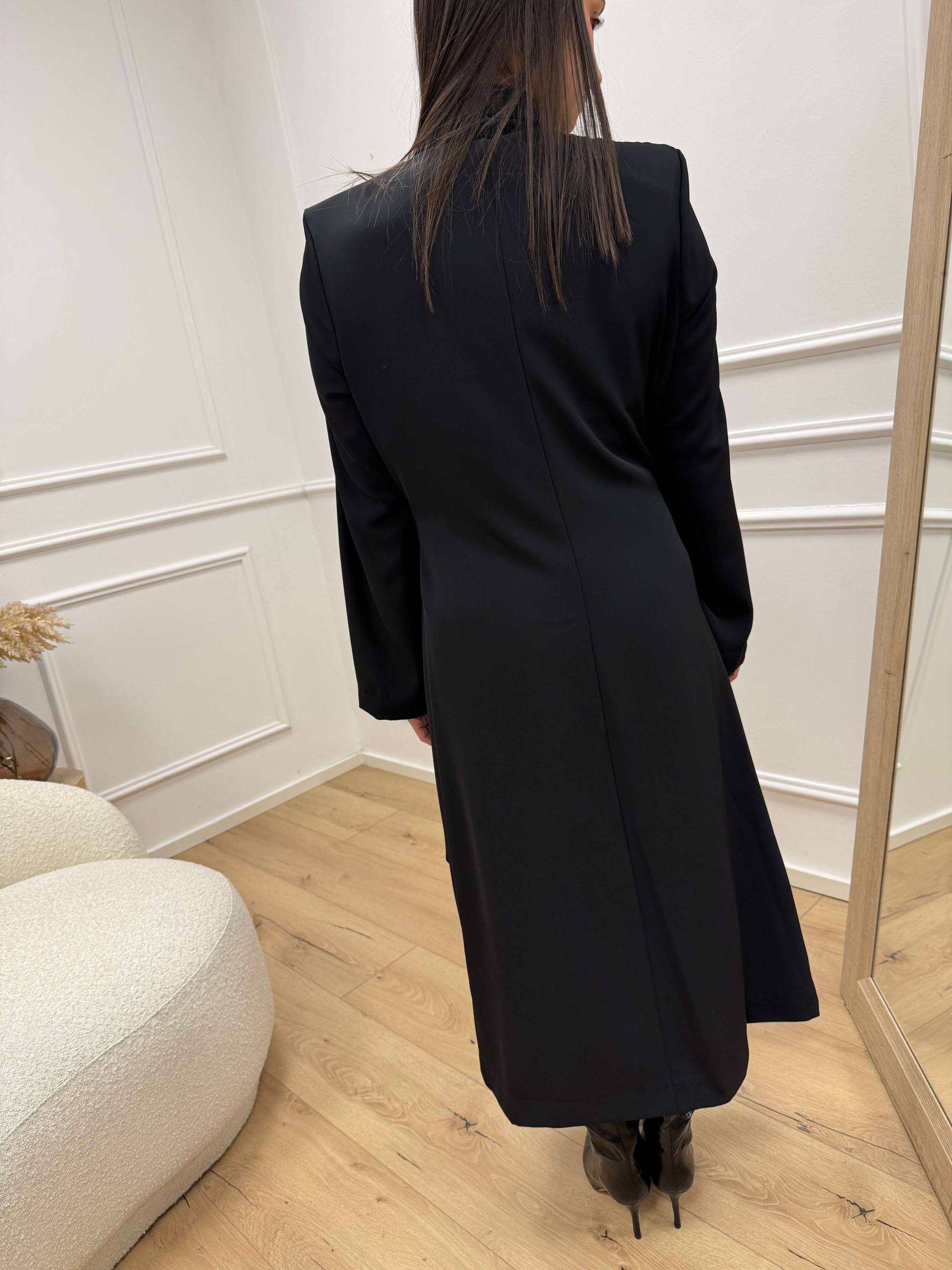 Фото Tensione in