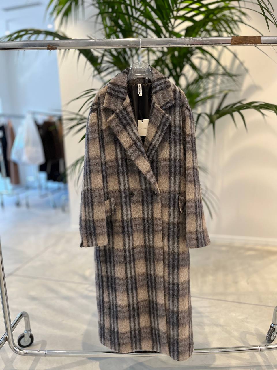 Фото Tensione in