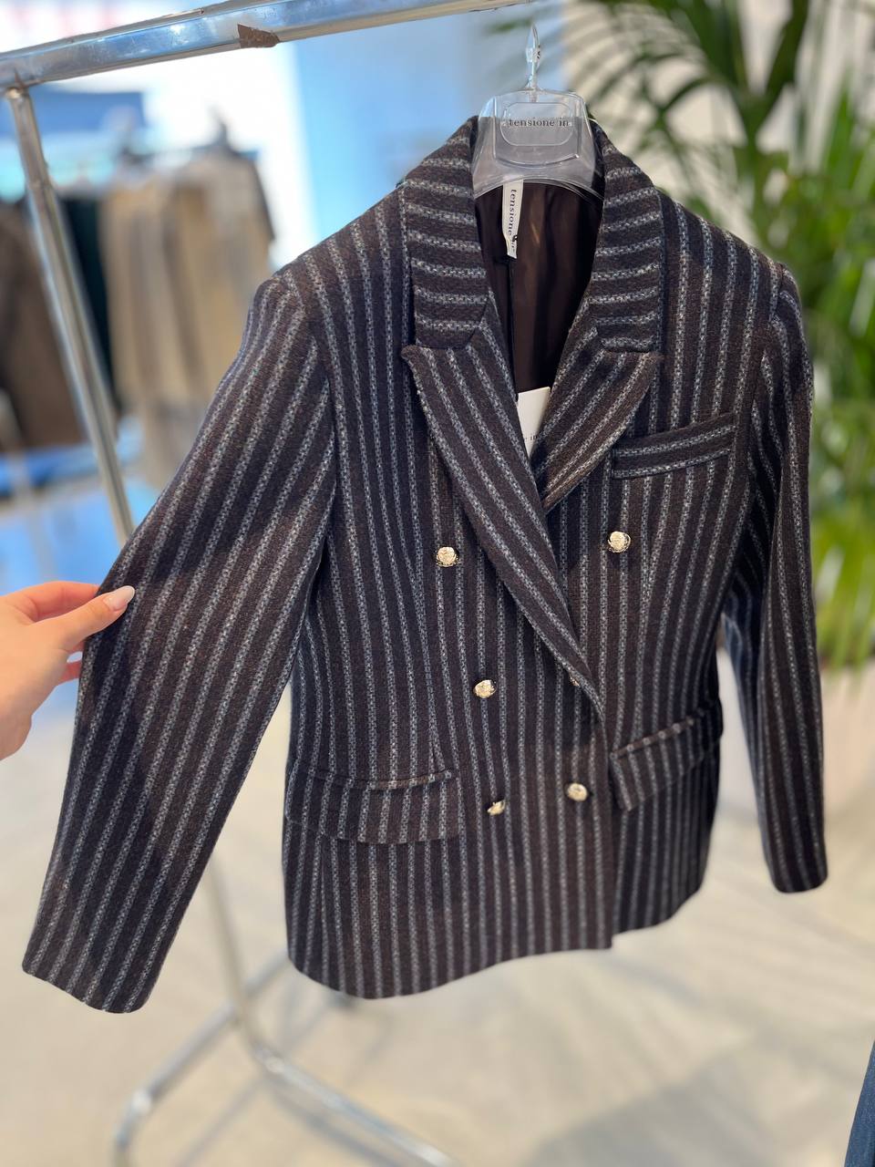 Фото Tensione in