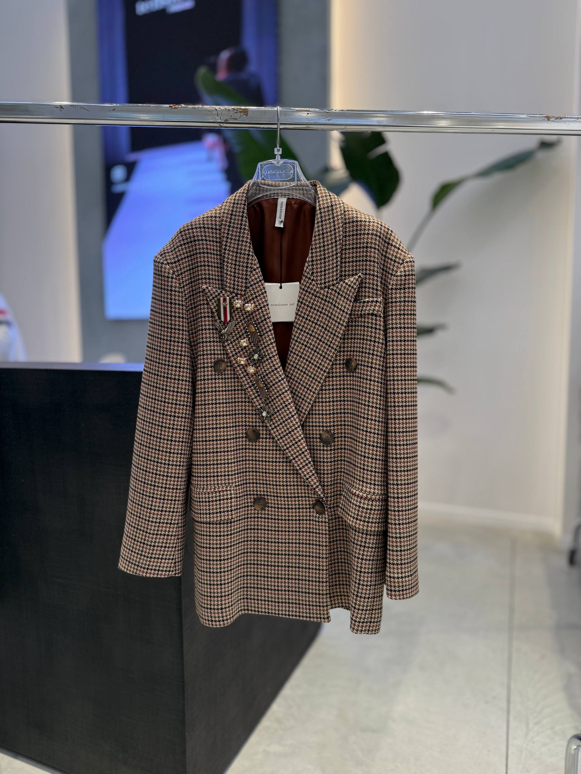 Фото Tensione in