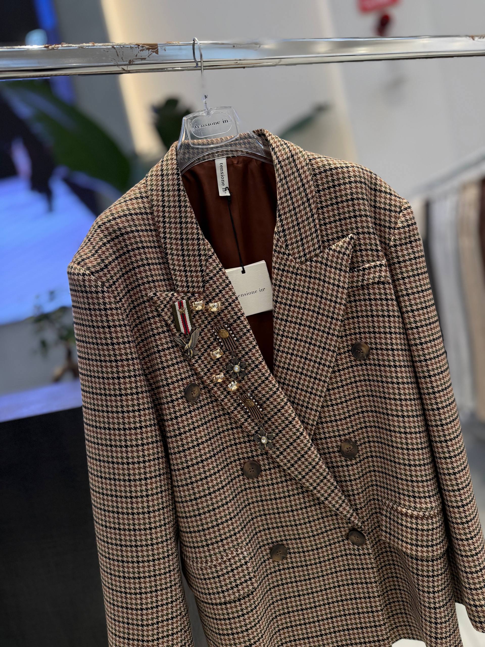 Фото Tensione in