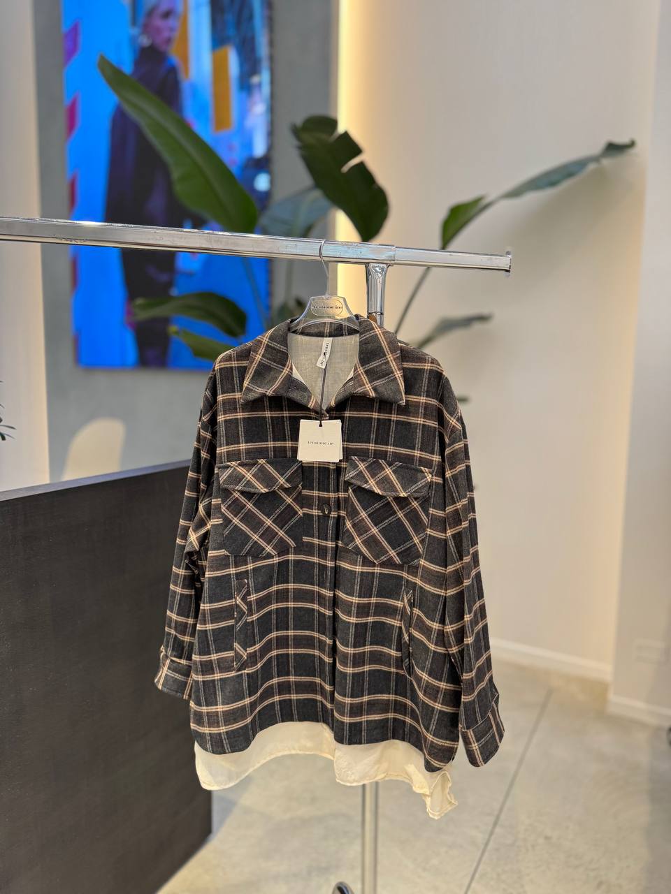 Фото Tensione in