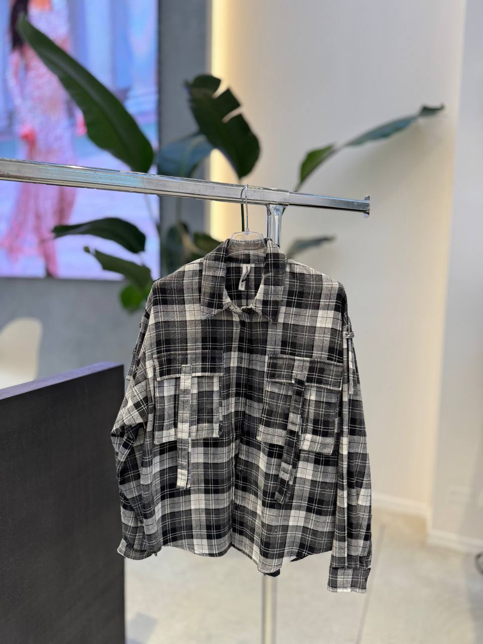 Фото Tensione in