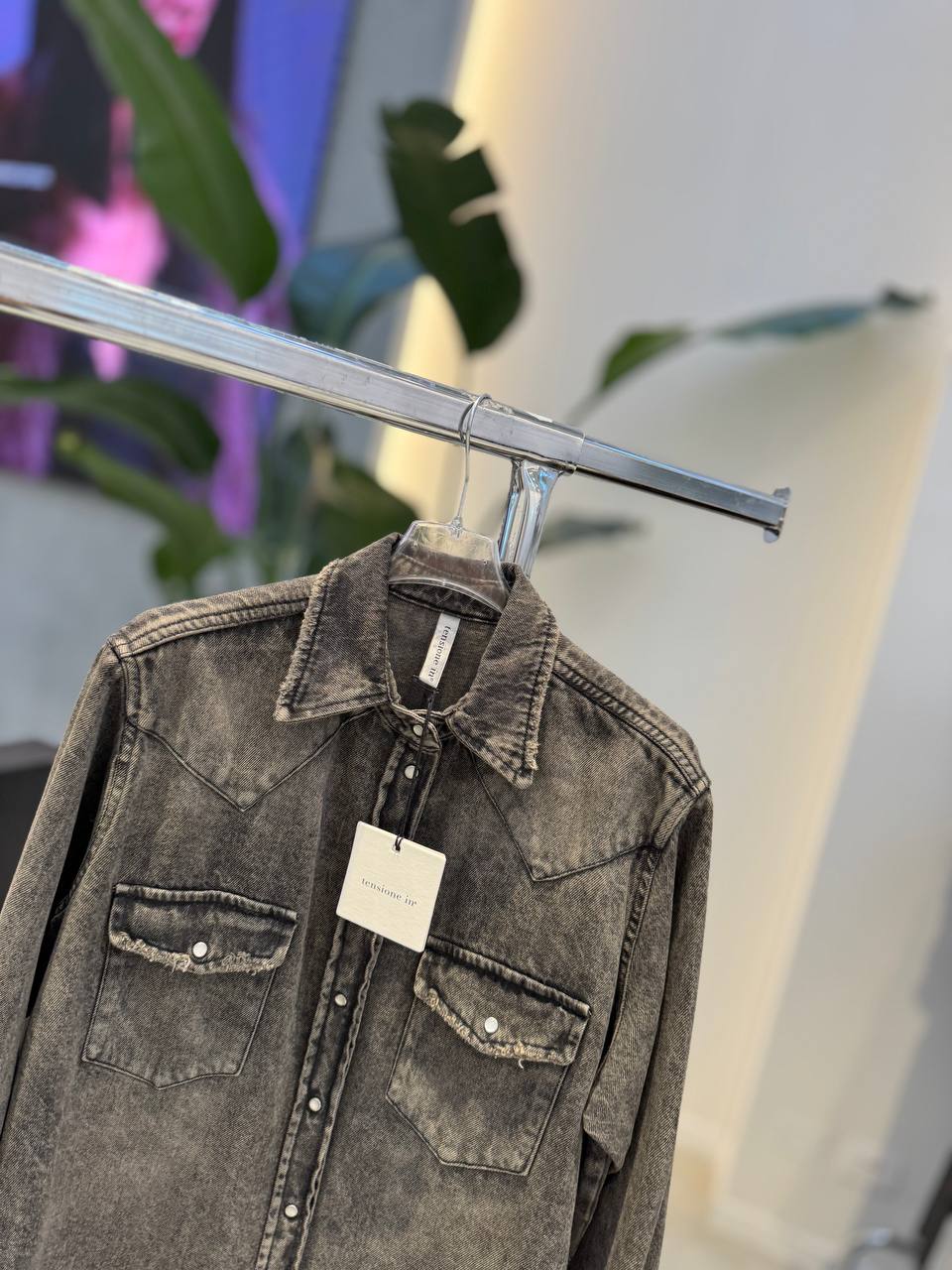 Фото Tensione in