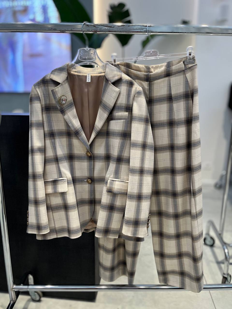 Фото Tensione in