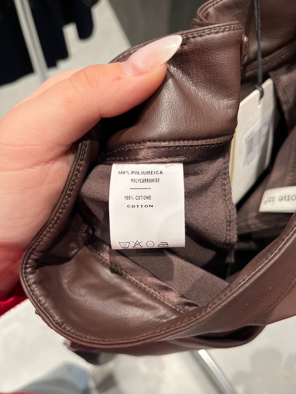 Фото Tensione in