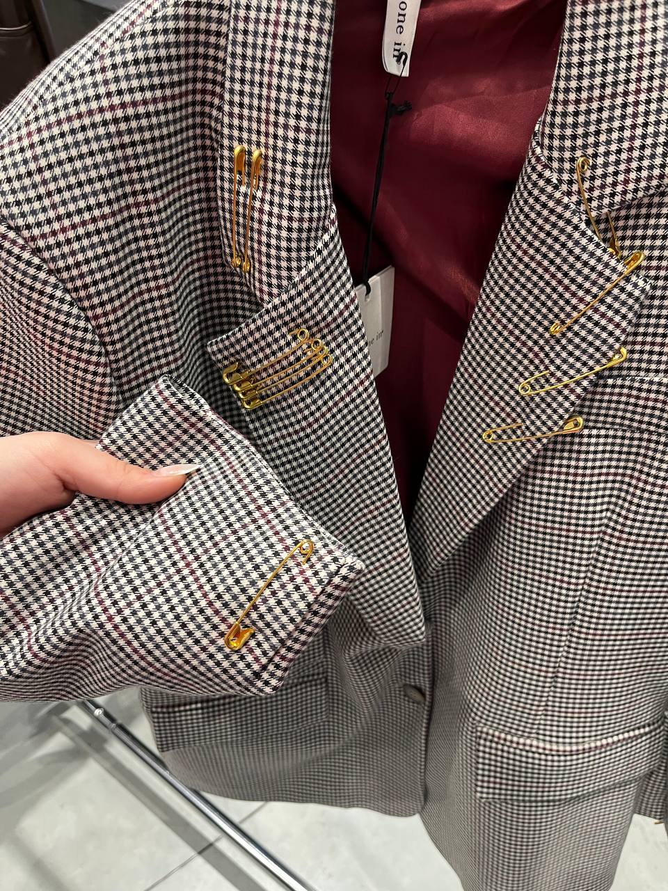 Фото Tensione in