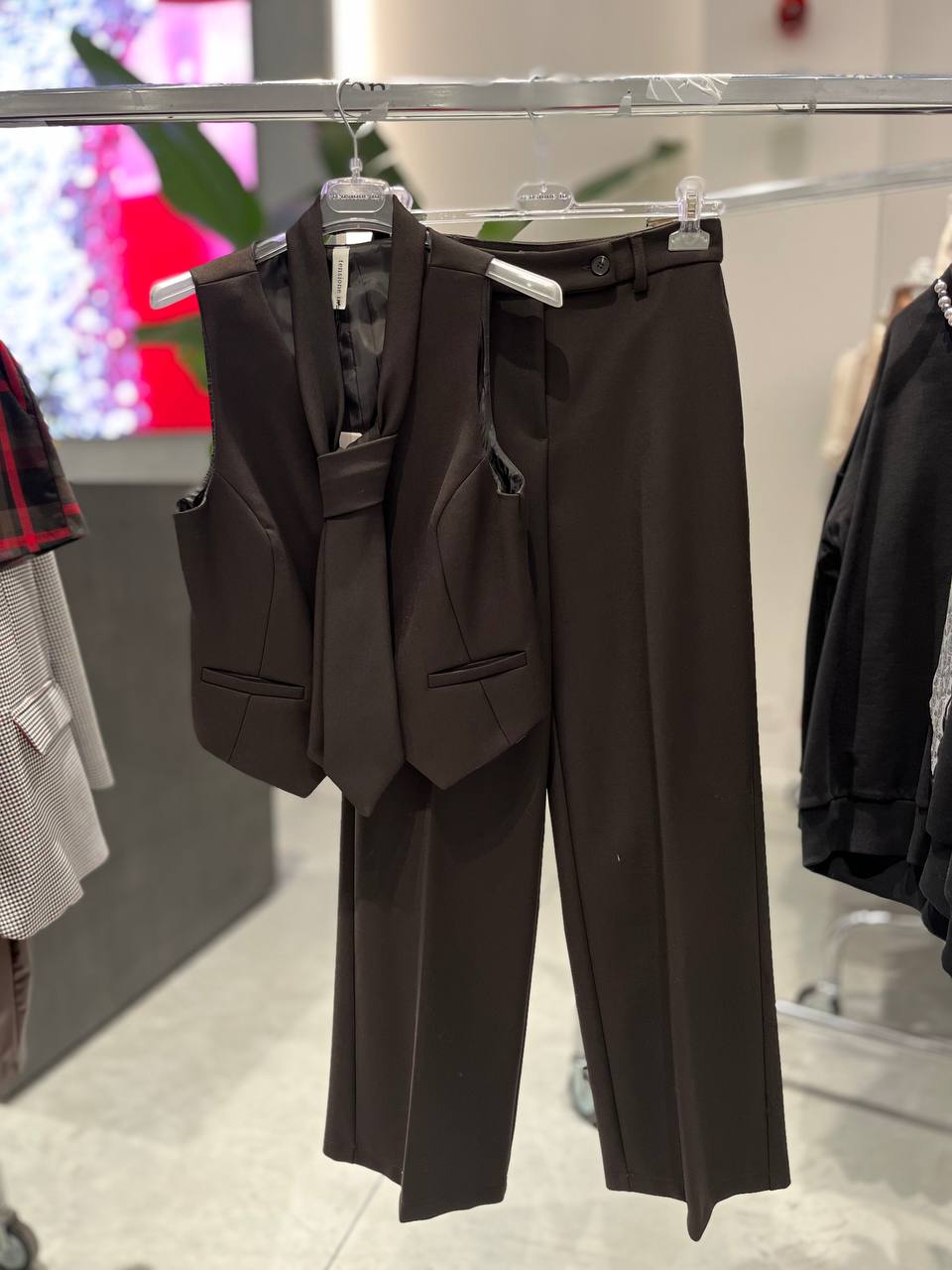 Фото Tensione in