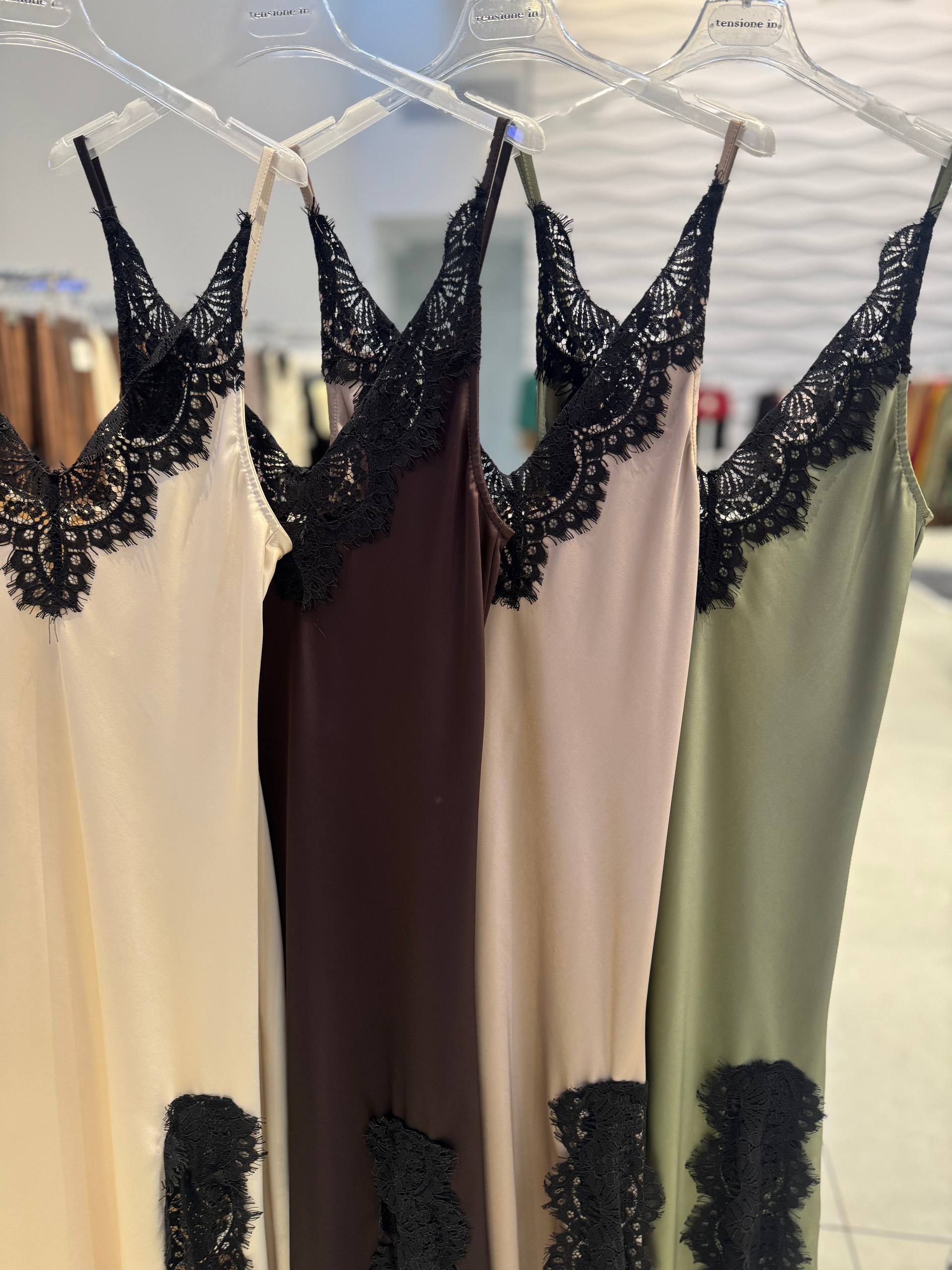 Фото Tensione in