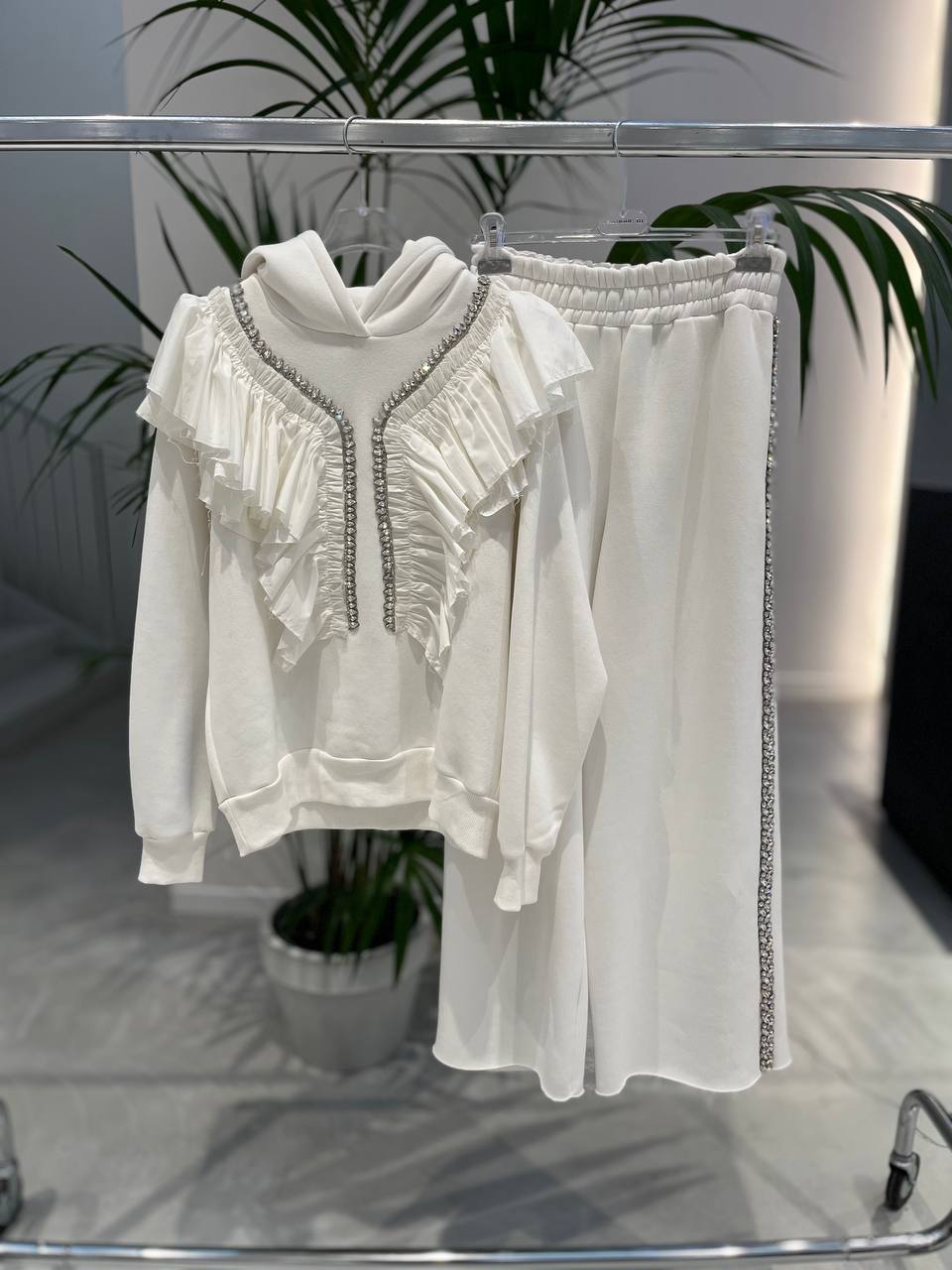 Фото Tensione in