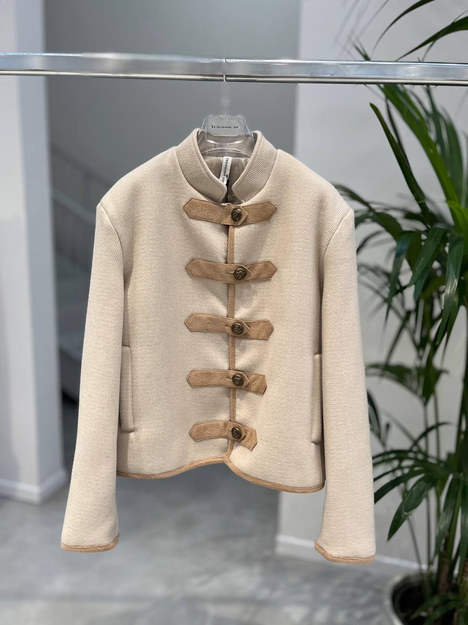 Фото Tensione in