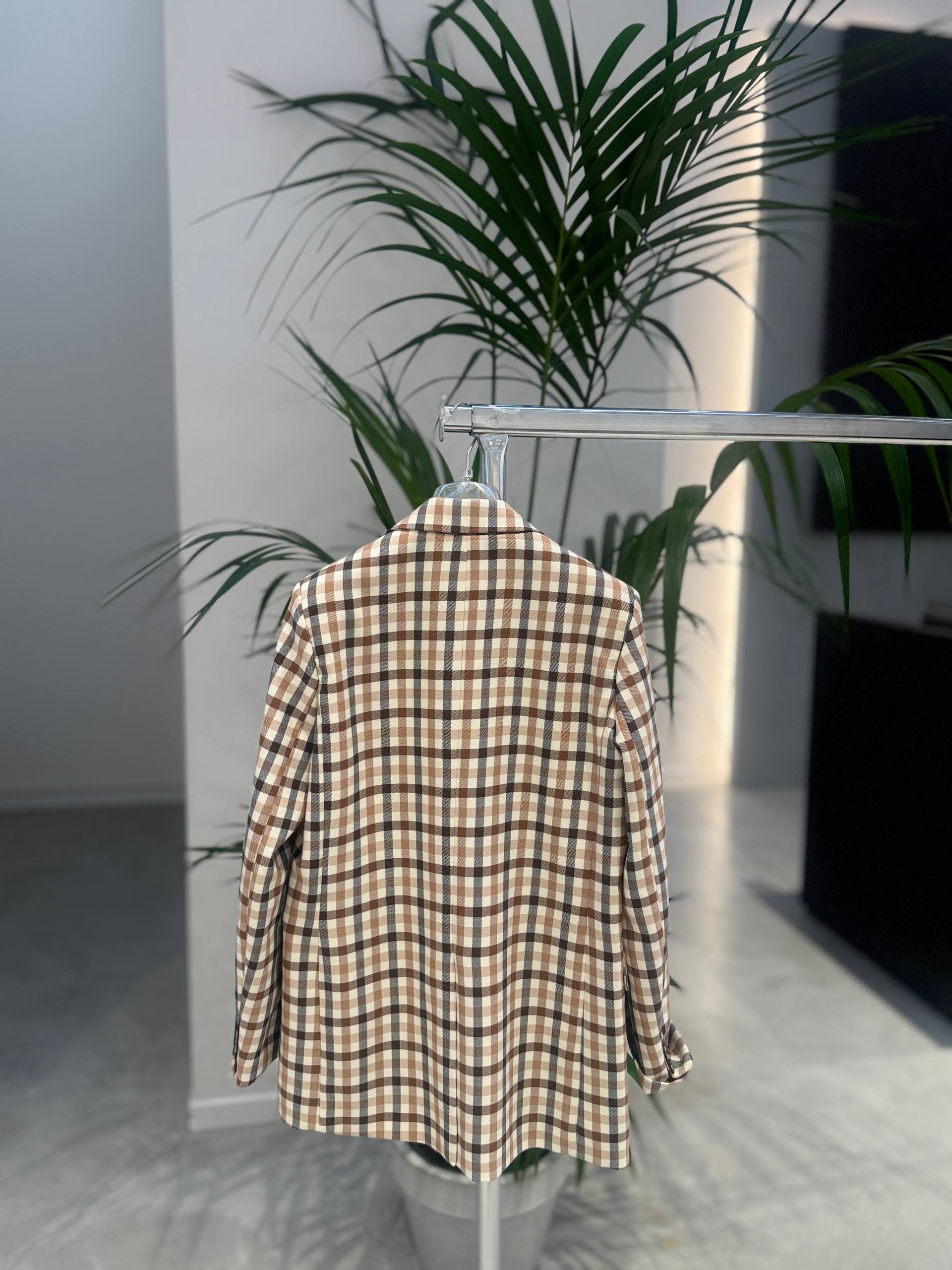 Фото Tensione in