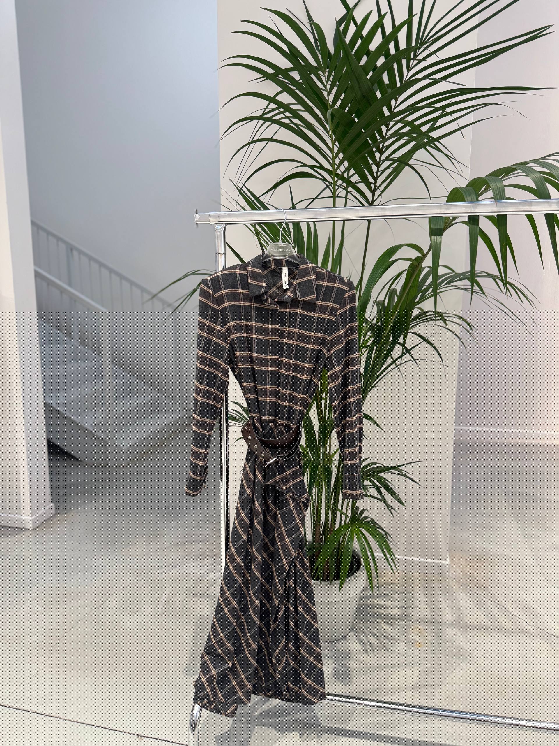 Фото Tensione in