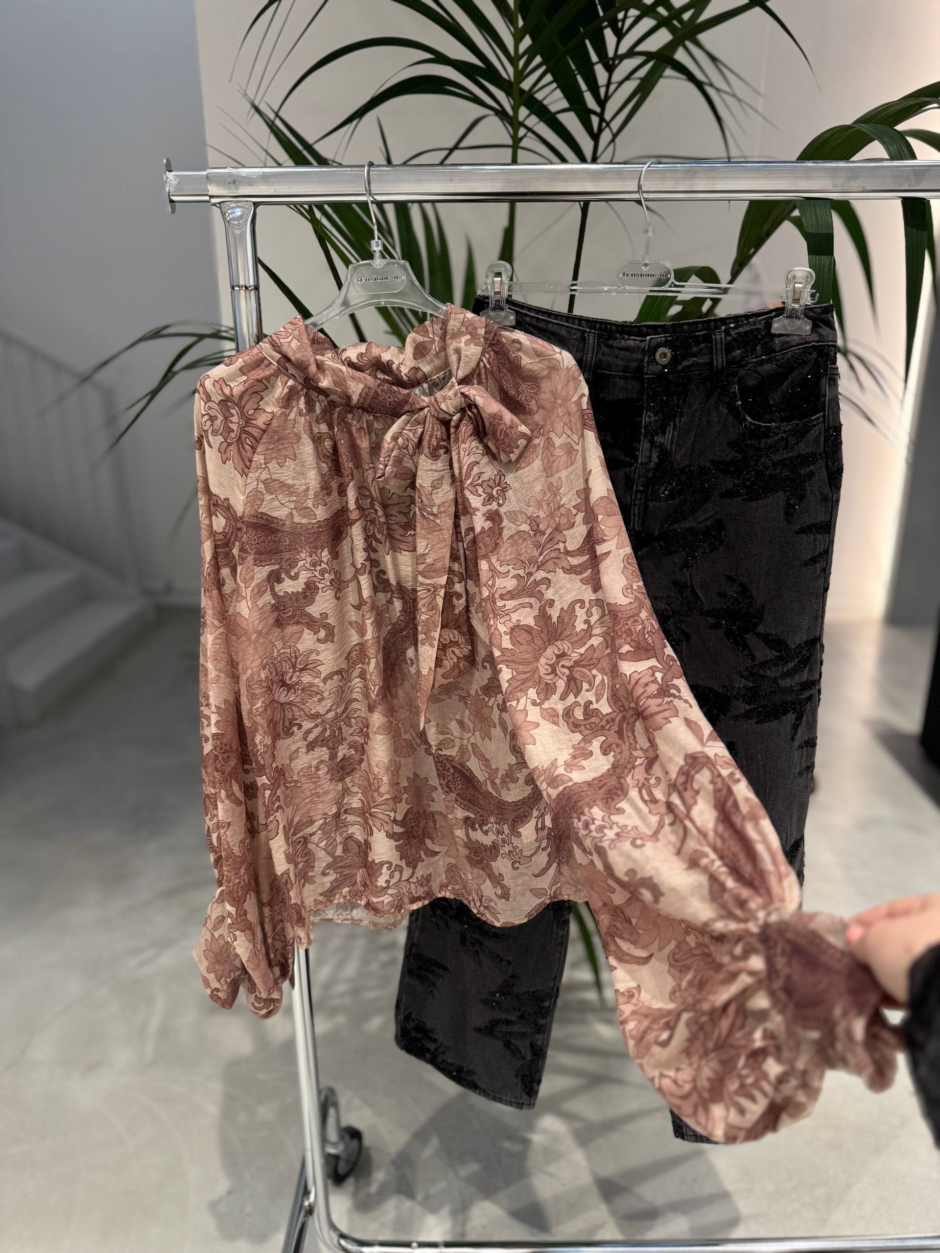 Фото Tensione in