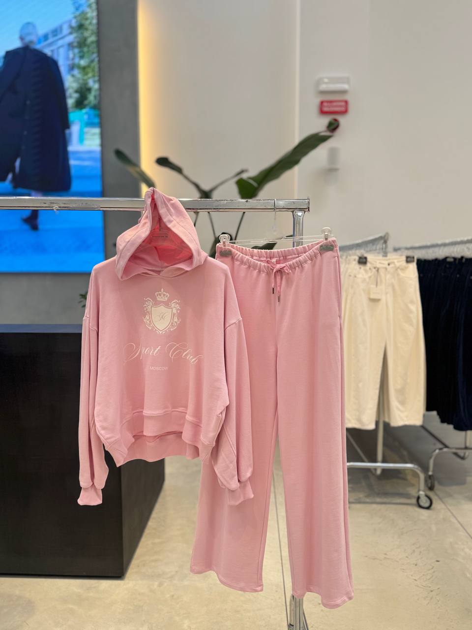 Фото Tensione in