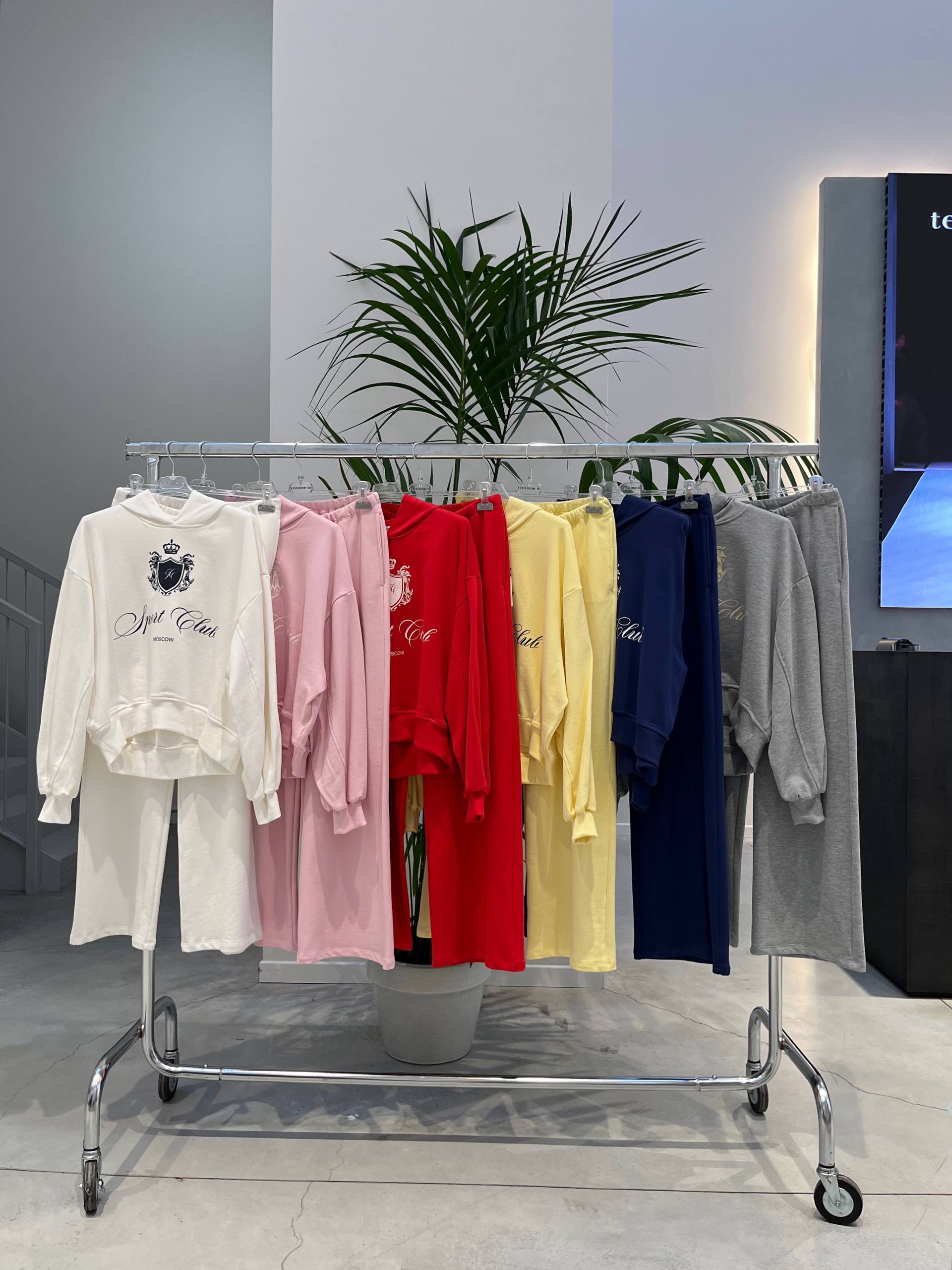 Фото Tensione in