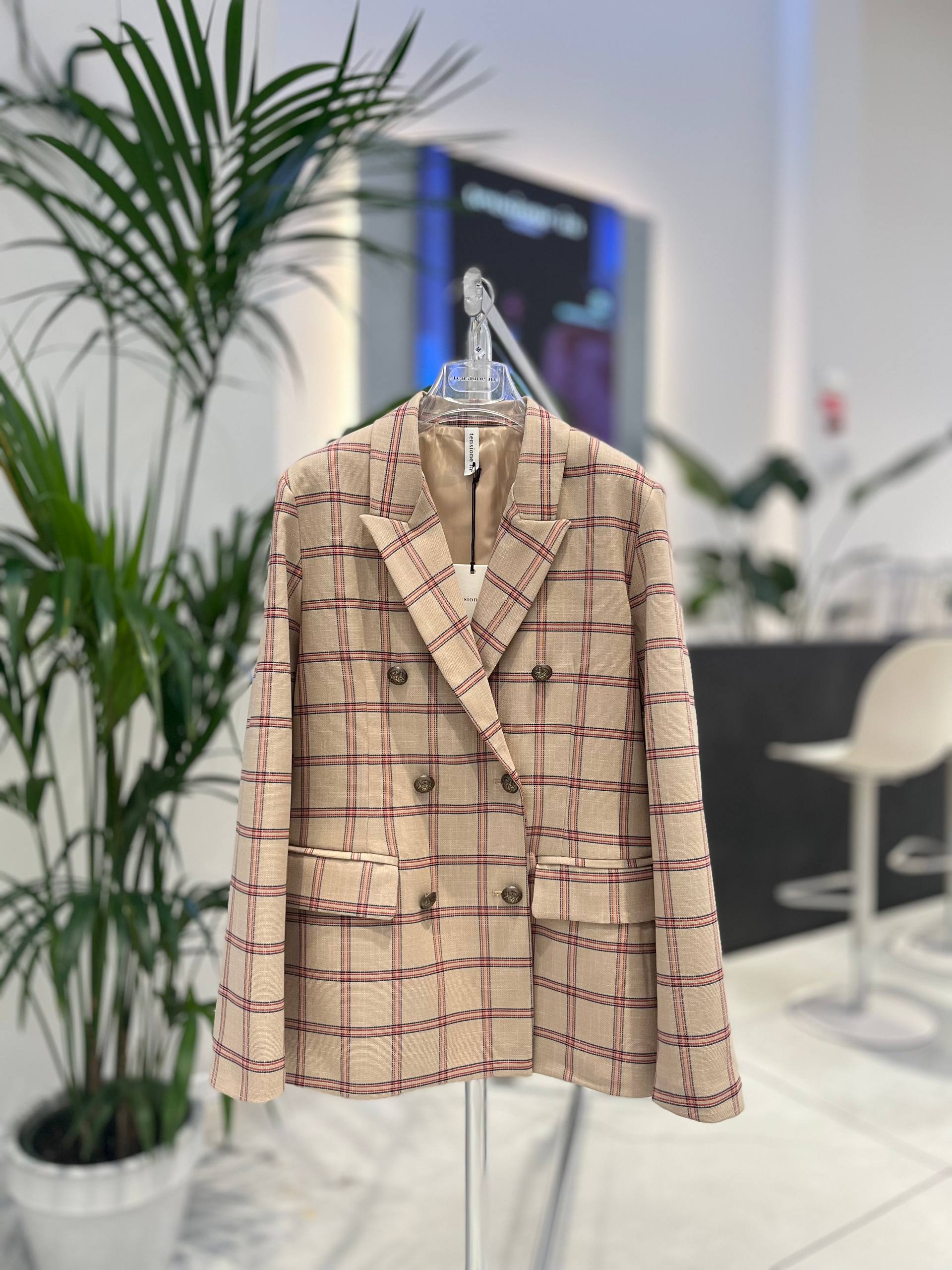 Фото Tensione in