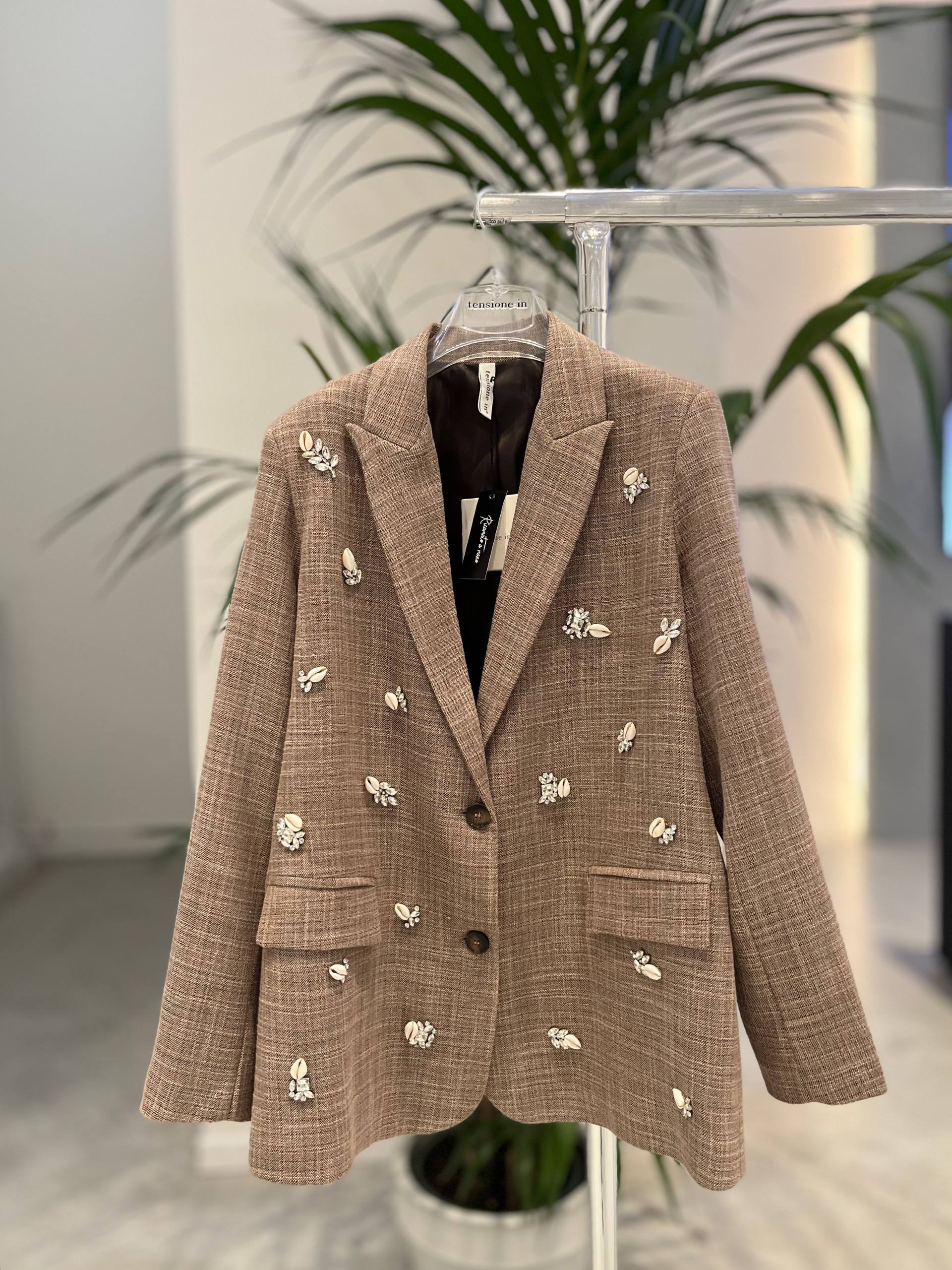 Фото Tensione in