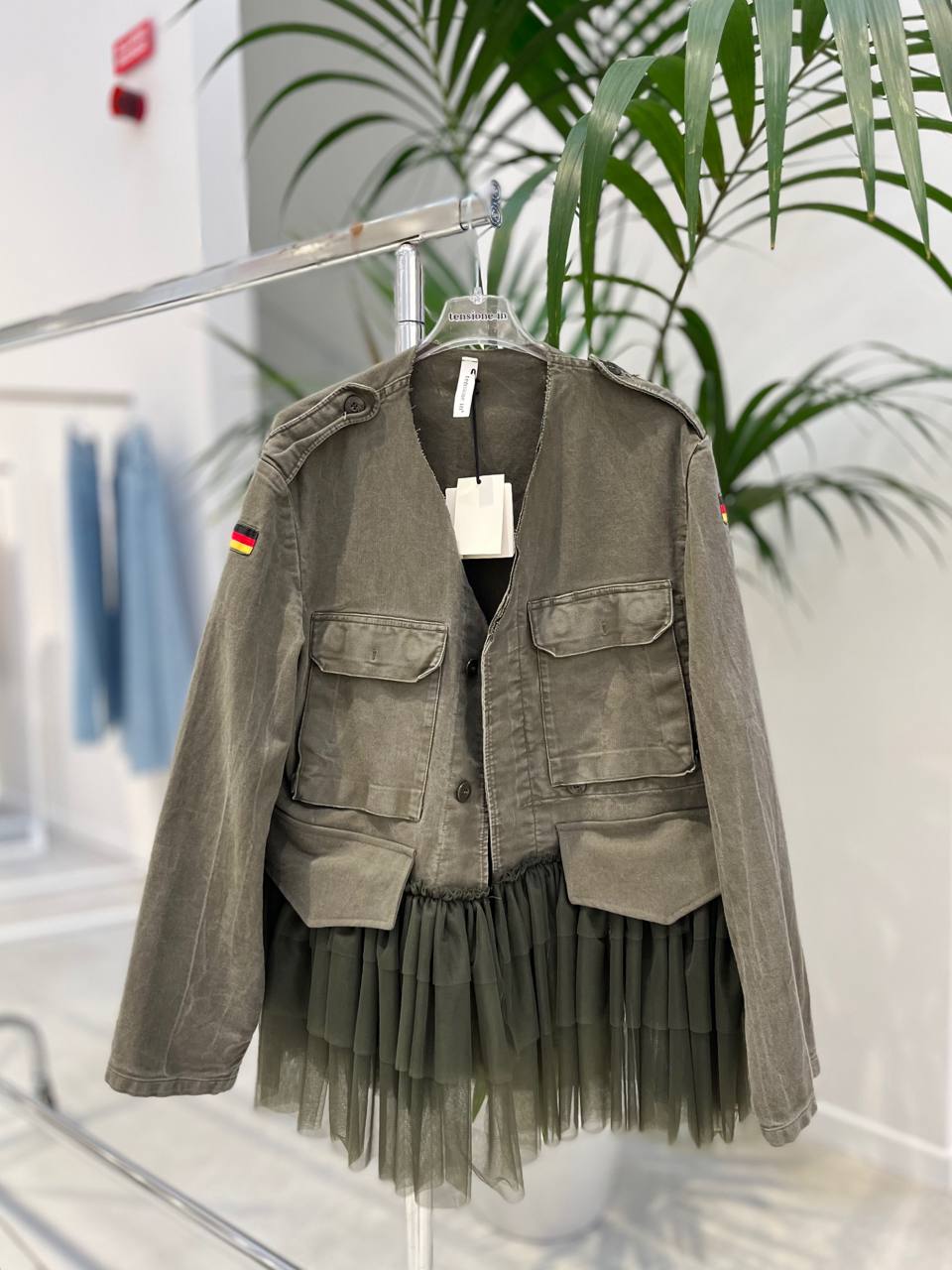 Фото Tensione in