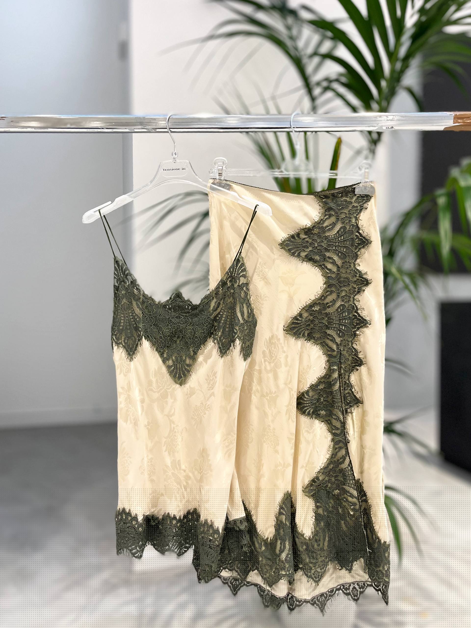 Фото Tensione in