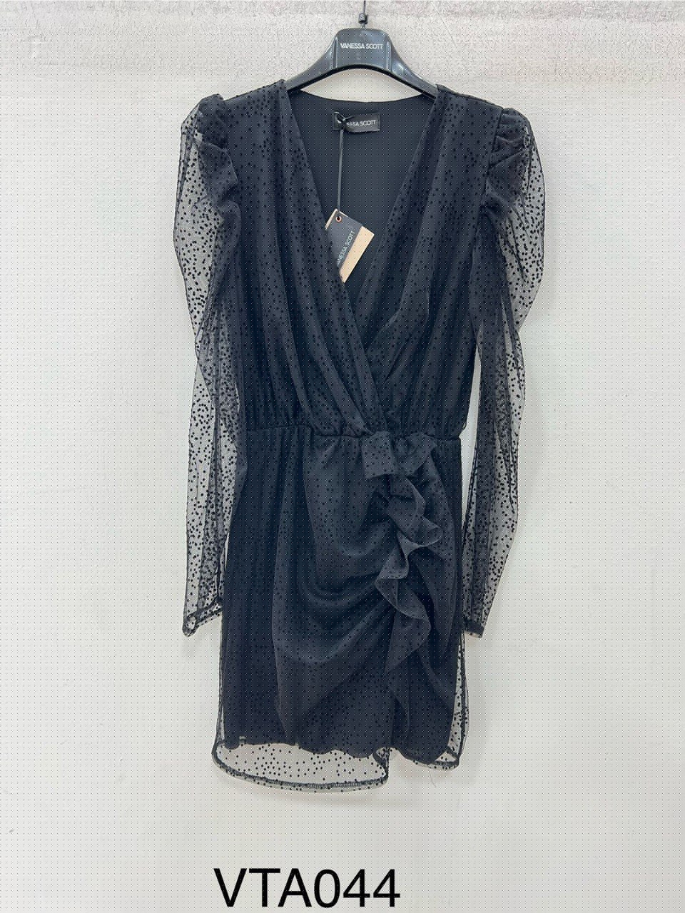 Фото Vanessa Scott