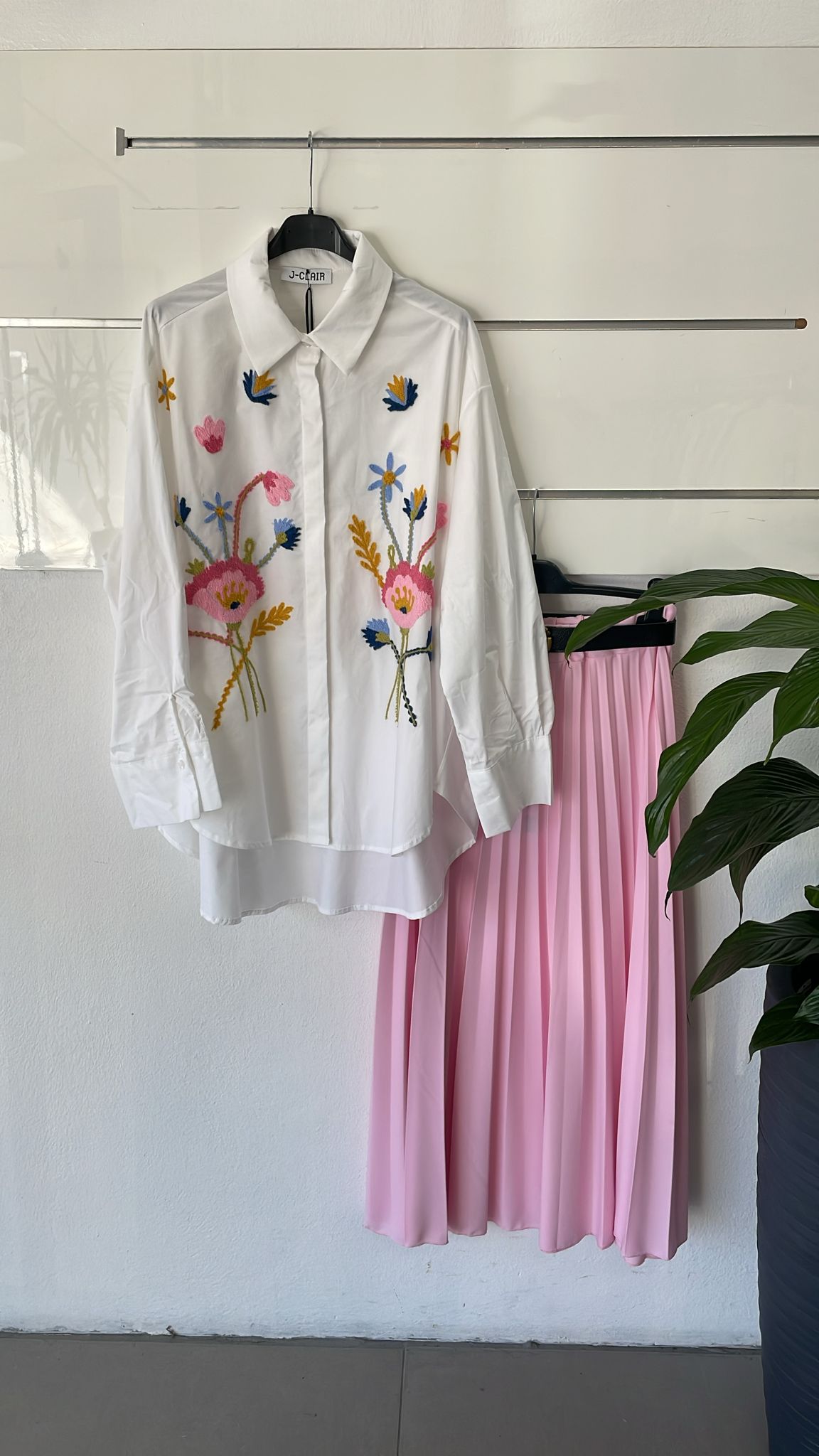 Фото Joie Clair (J-Clair)