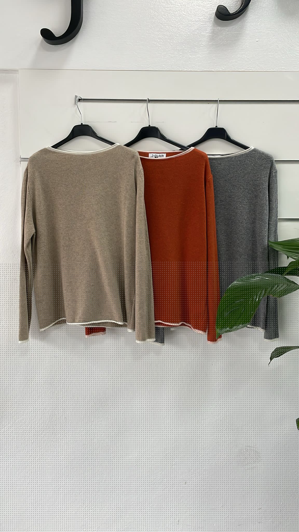 Фото Joie Clair (J-Clair)