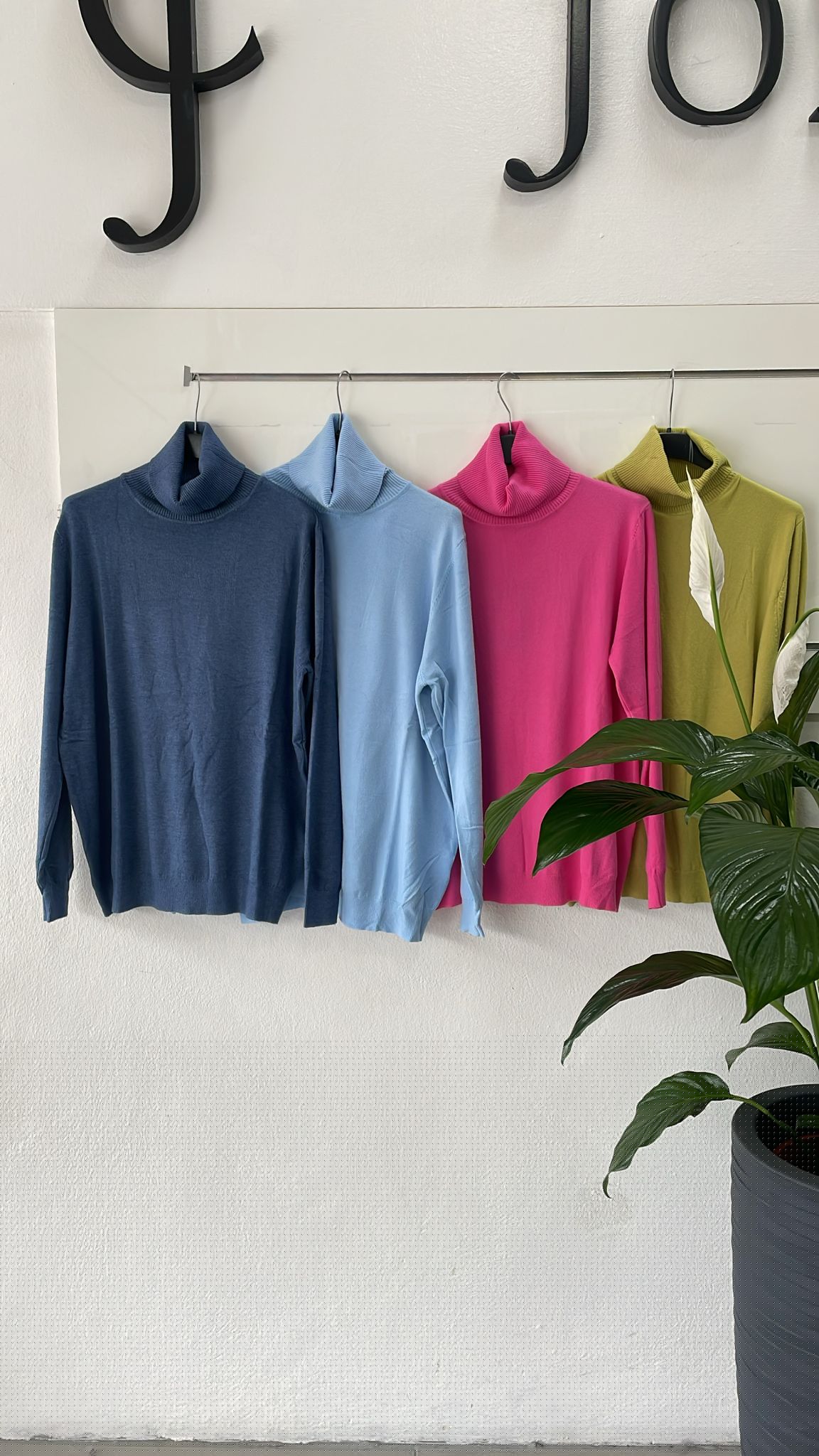 Фото Joie Clair (J-Clair)