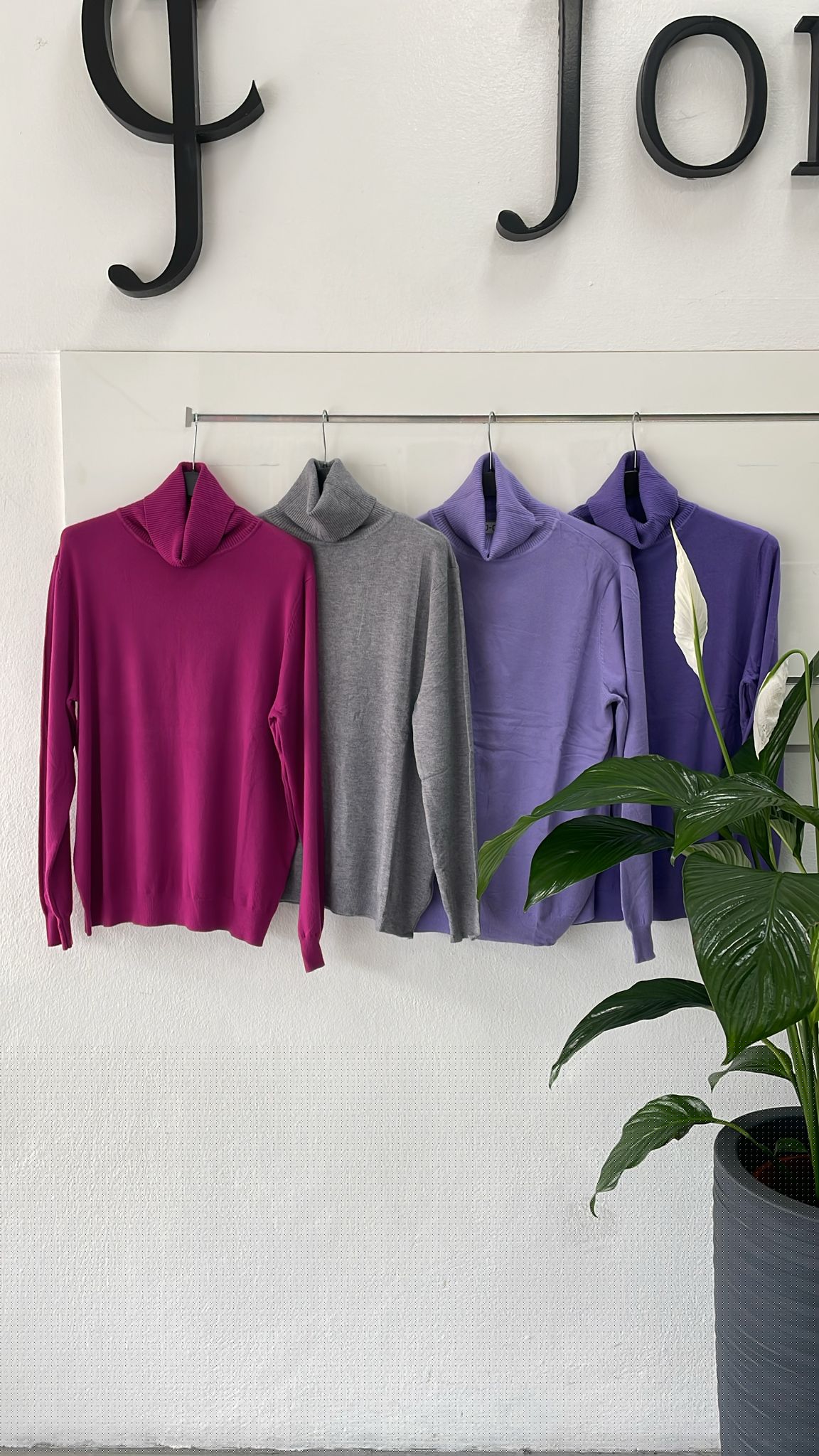 Фото Joie Clair (J-Clair)