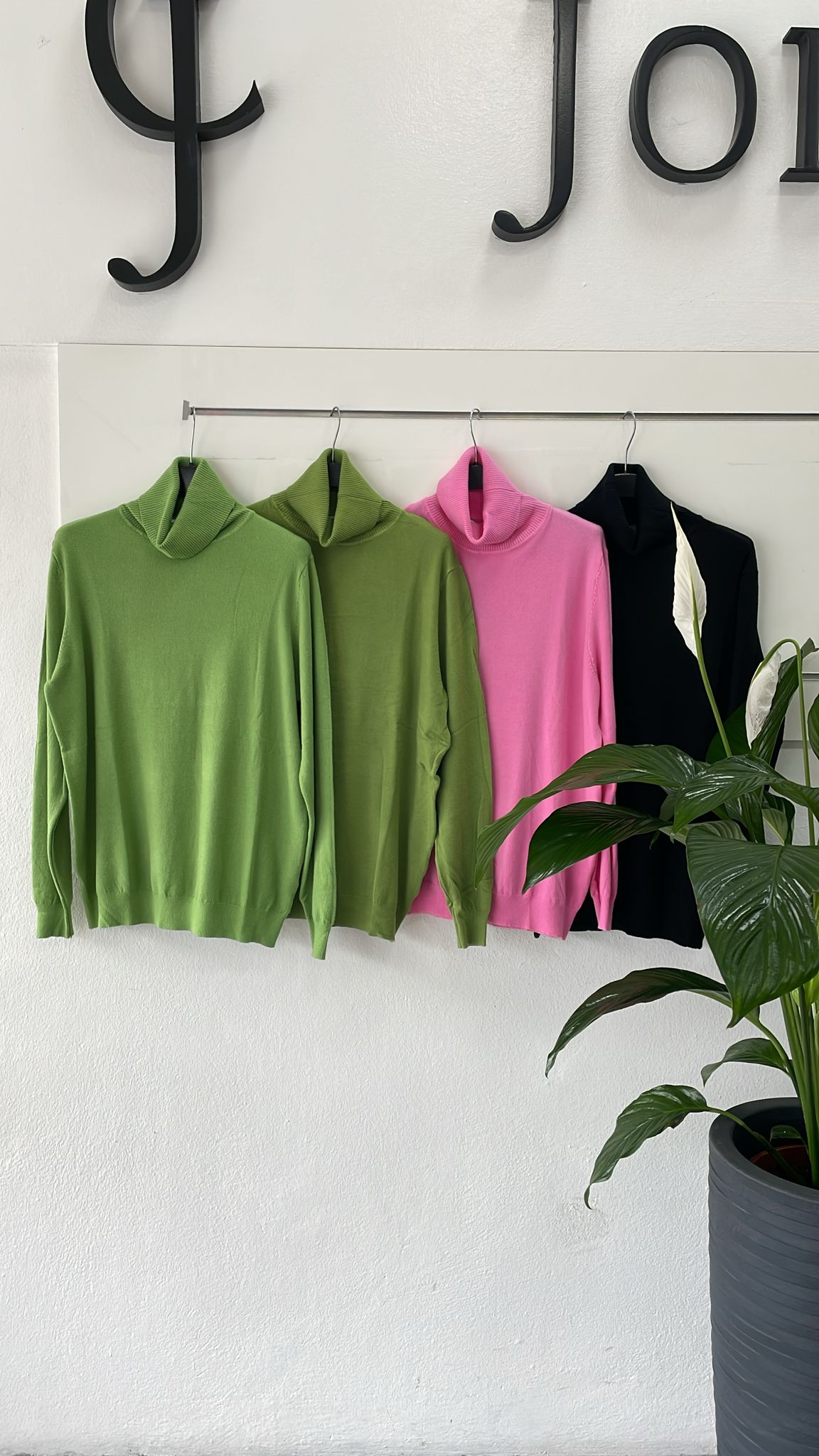 Фото Joie Clair (J-Clair)