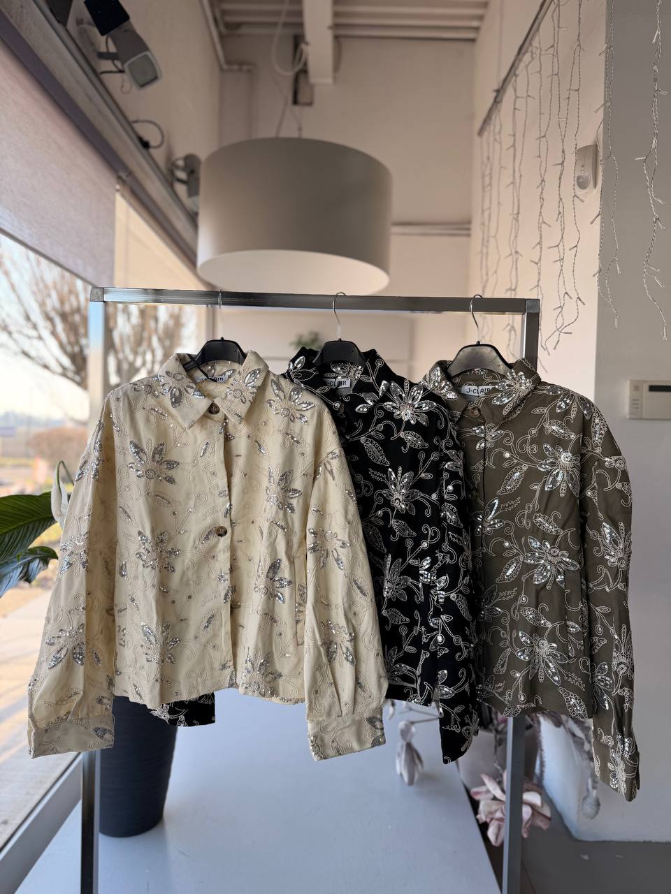 Фото Joie Clair (J-Clair)