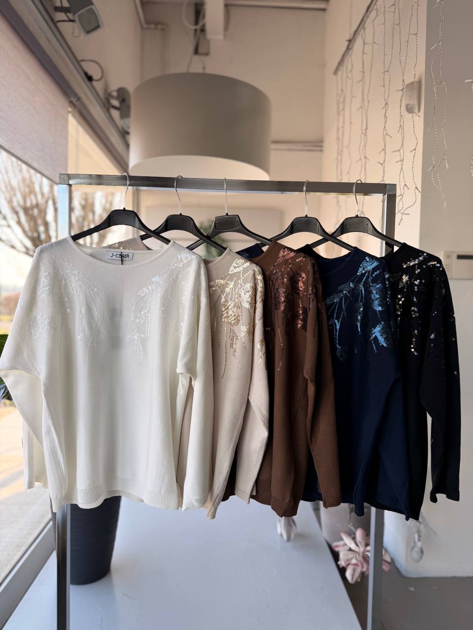 Фото Joie Clair (J-Clair)