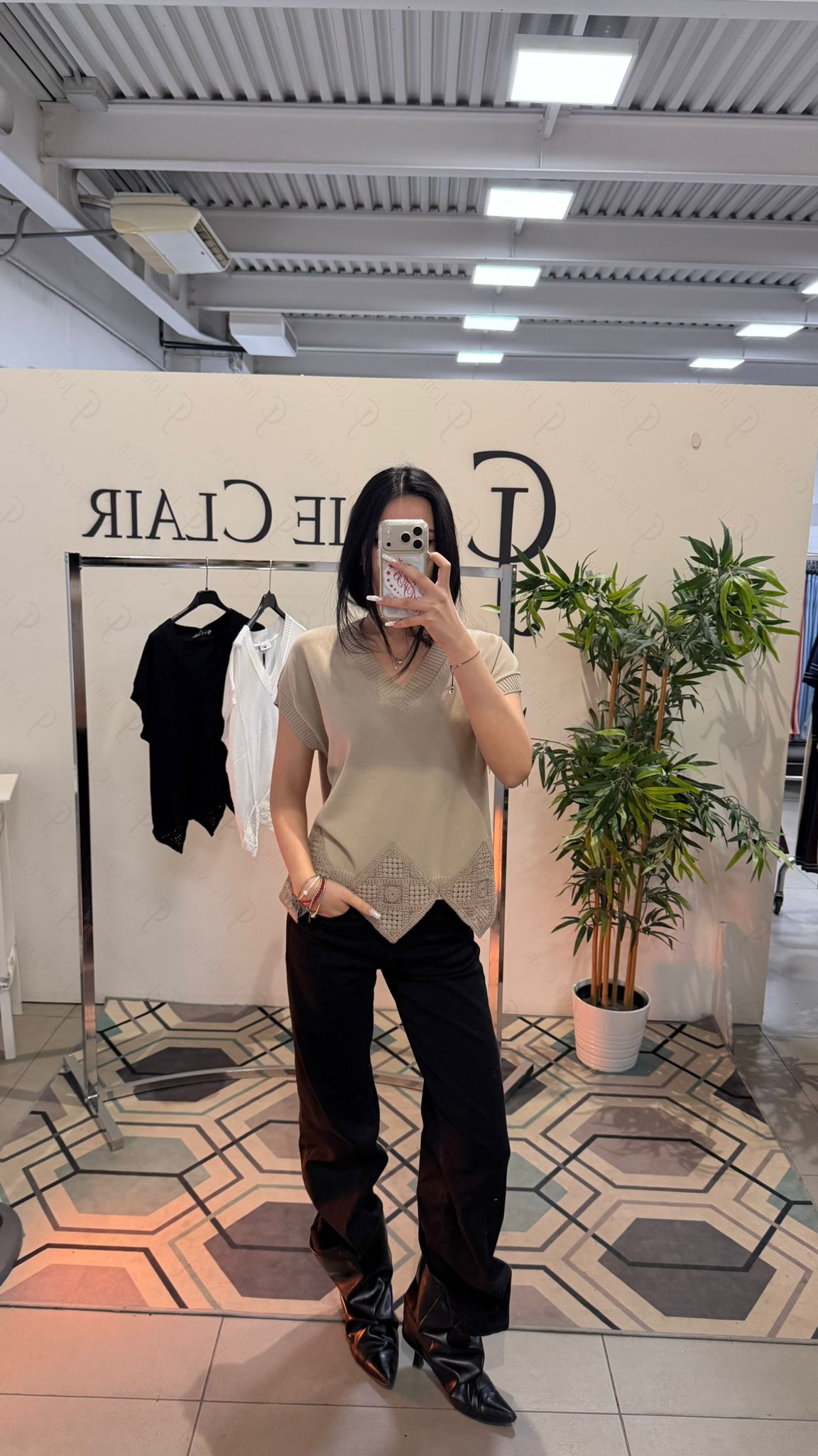 Фото Joie Clair (J-Clair)