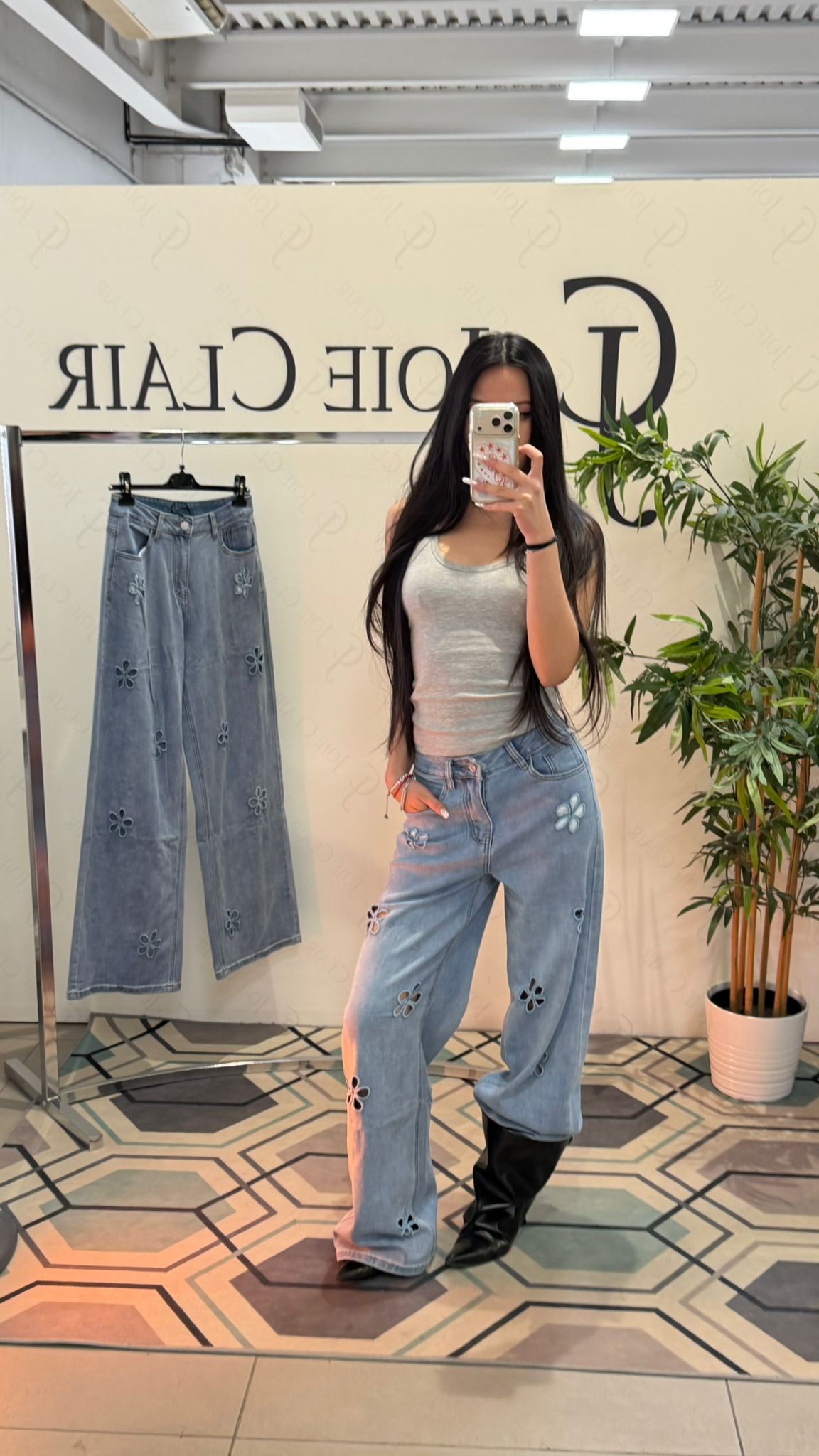 Фото Joie Clair (J-Clair)