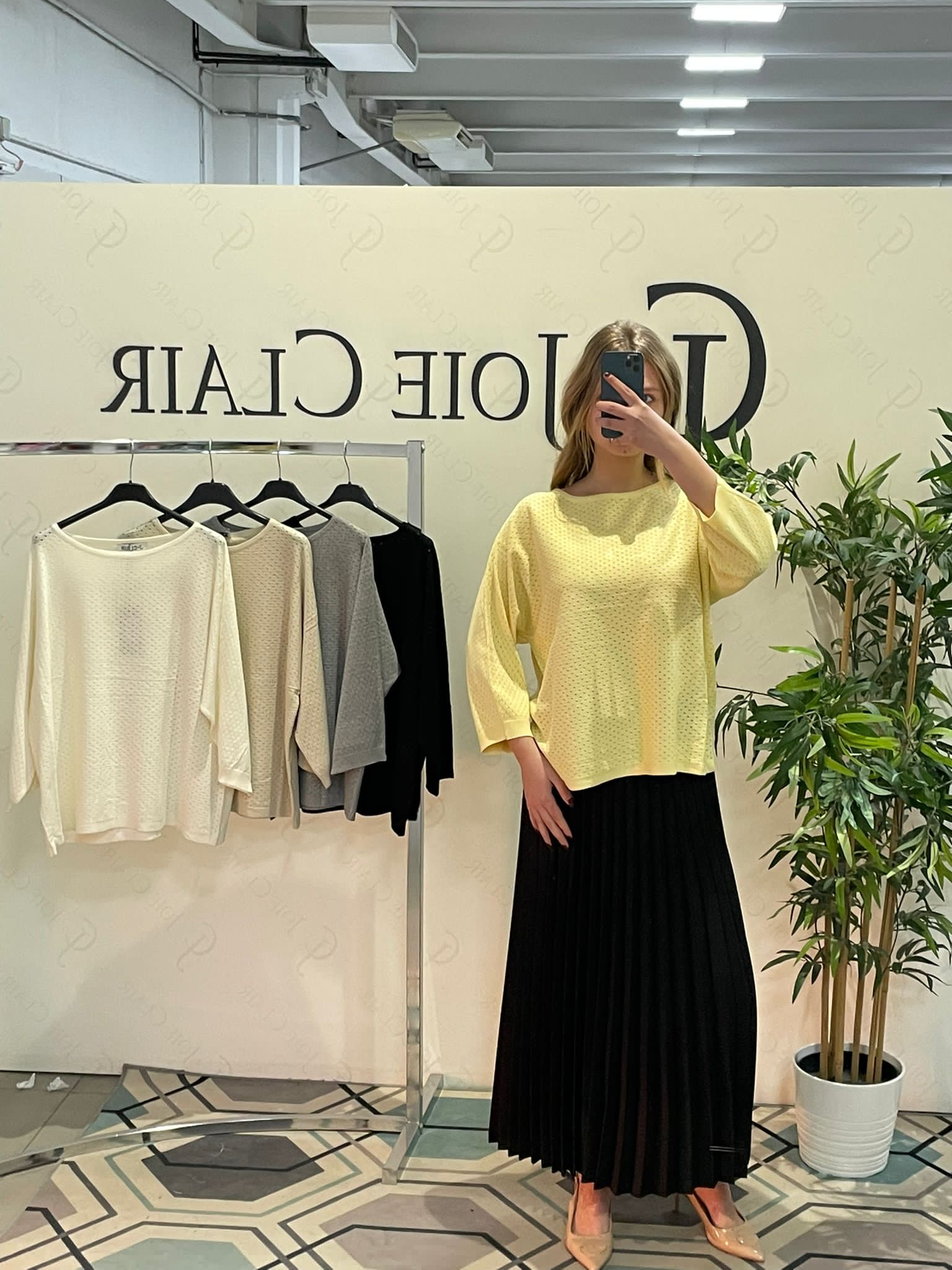 Фото Joie Clair (J-Clair)