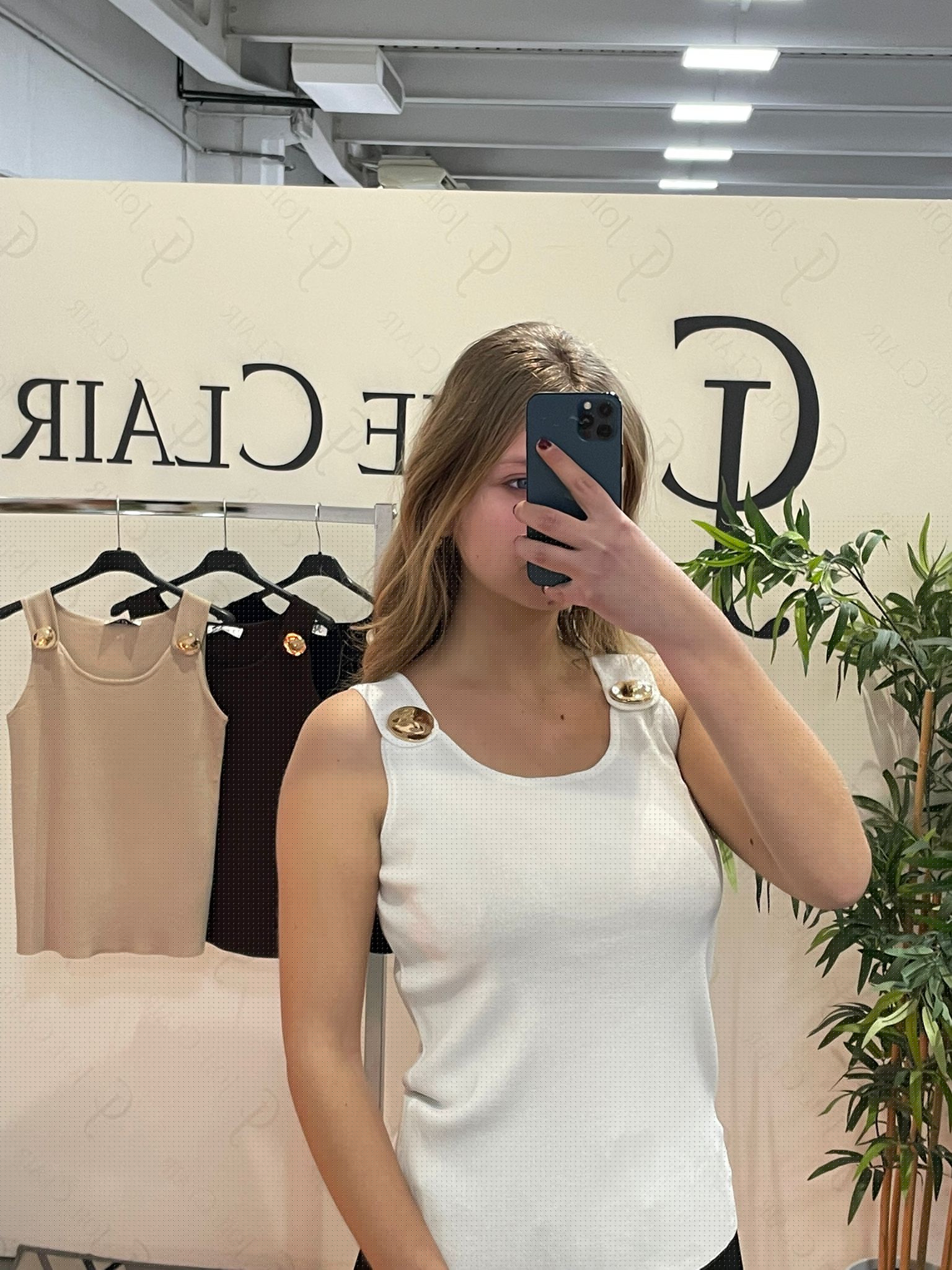 Фото Joie Clair (J-Clair)