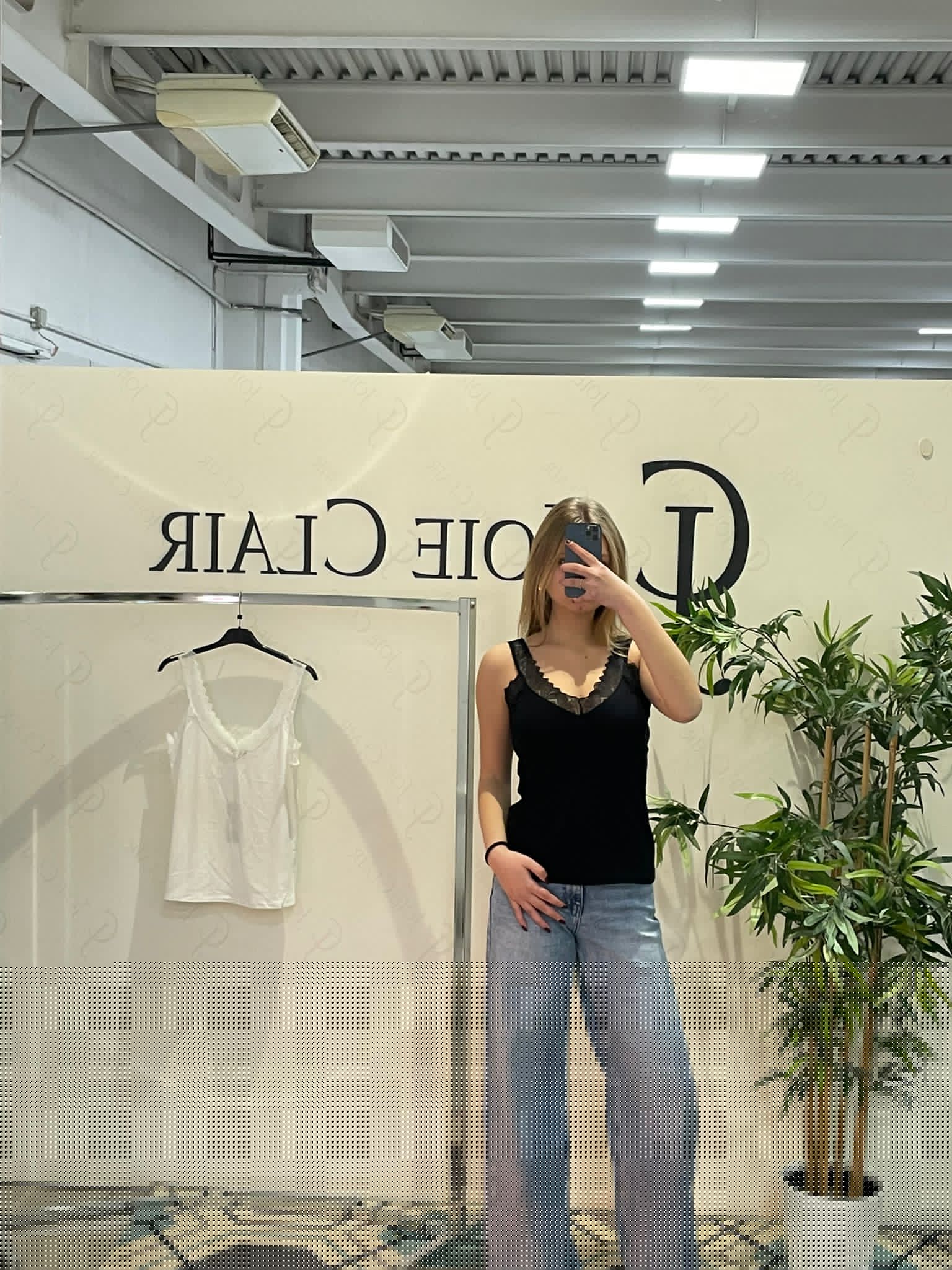 Фото Joie Clair (J-Clair)