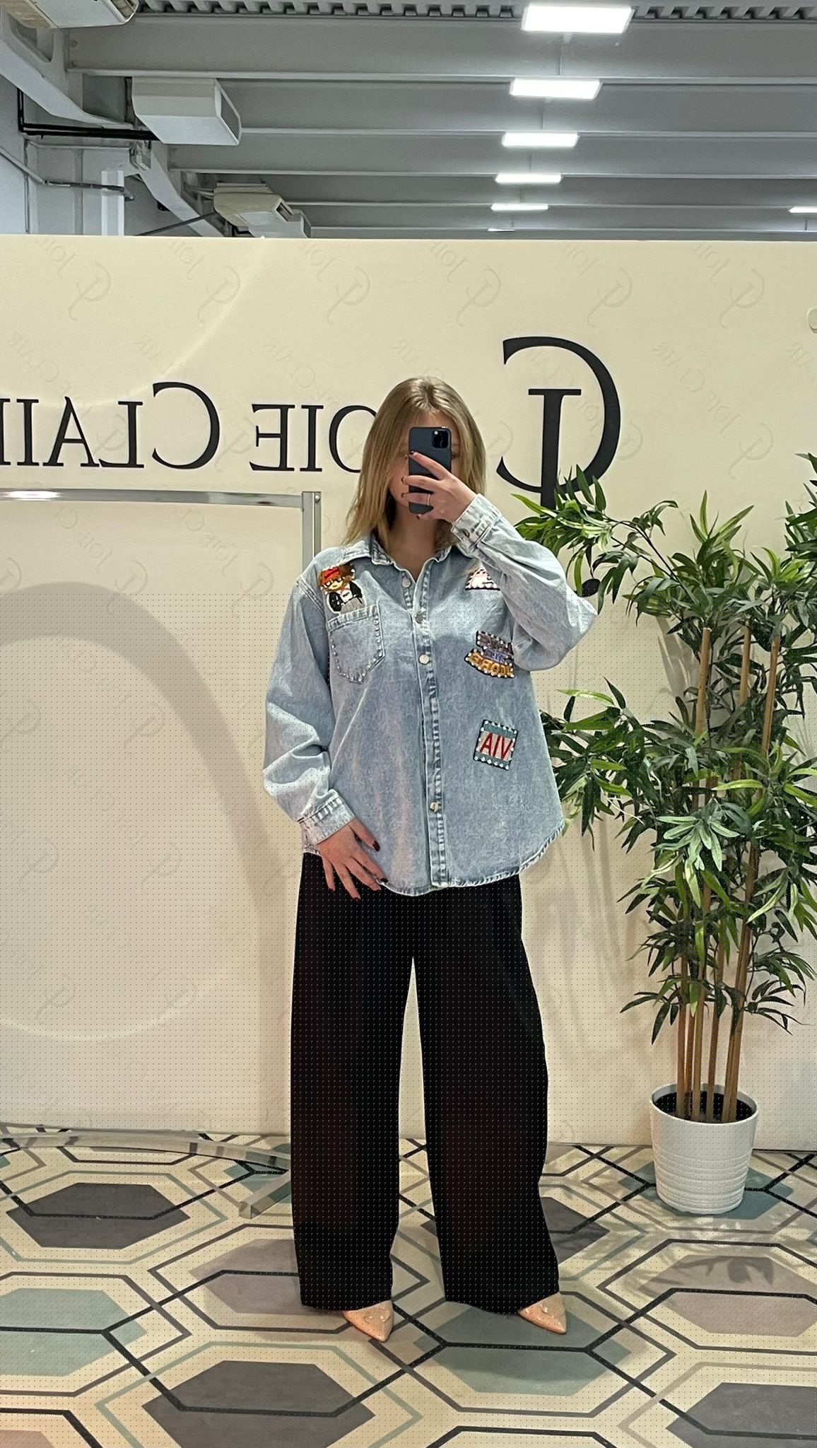 Фото Joie Clair (J-Clair)