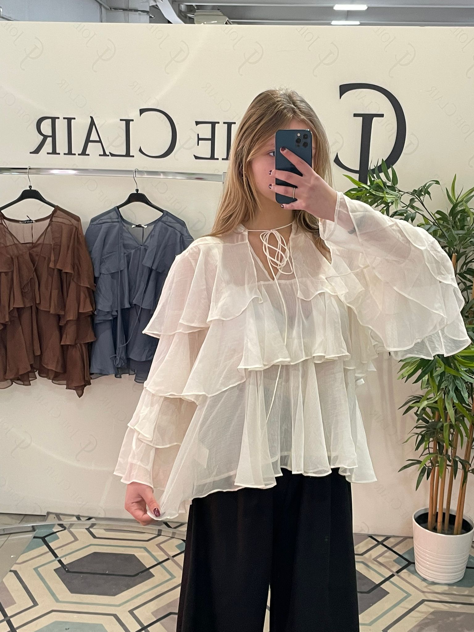 Фото Joie Clair (J-Clair)