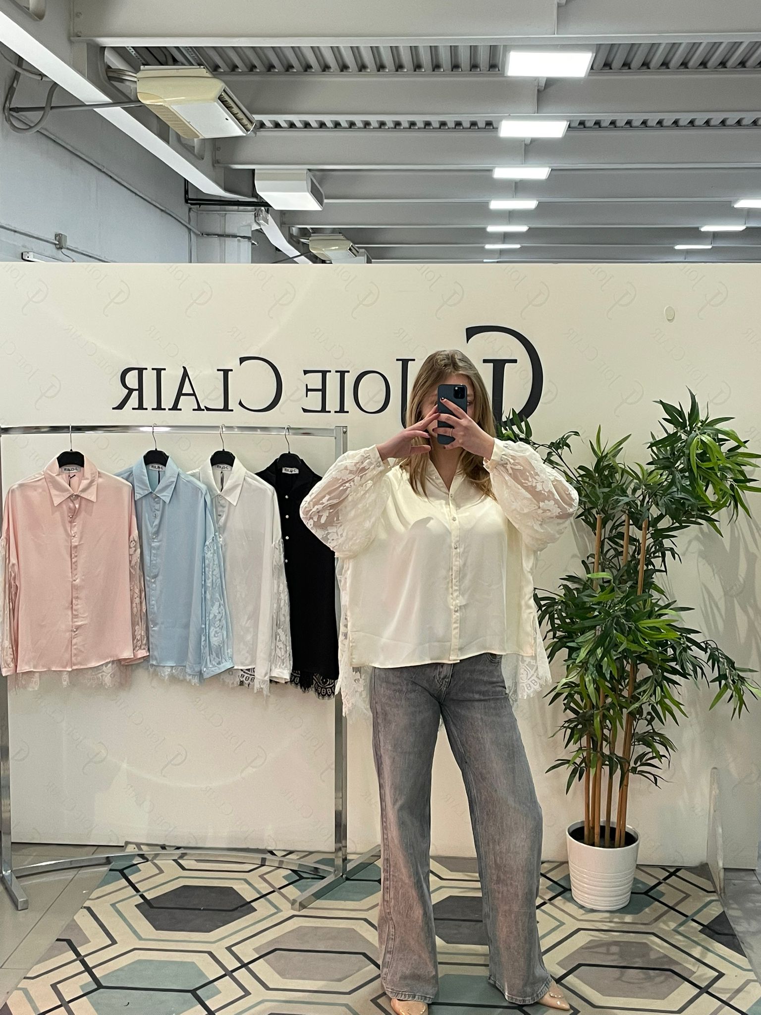 Фото Joie Clair (J-Clair)