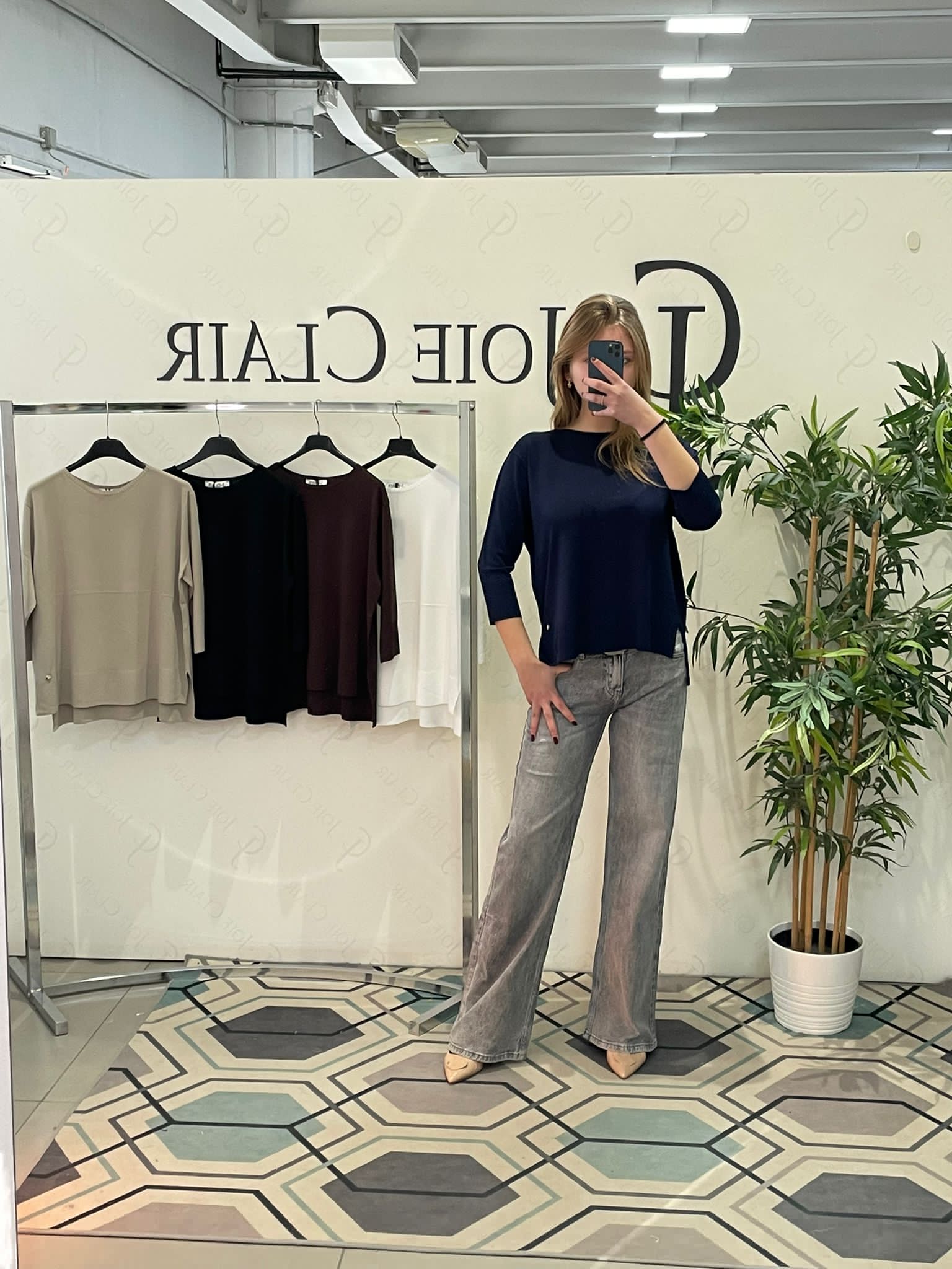 Фото Joie Clair (J-Clair)