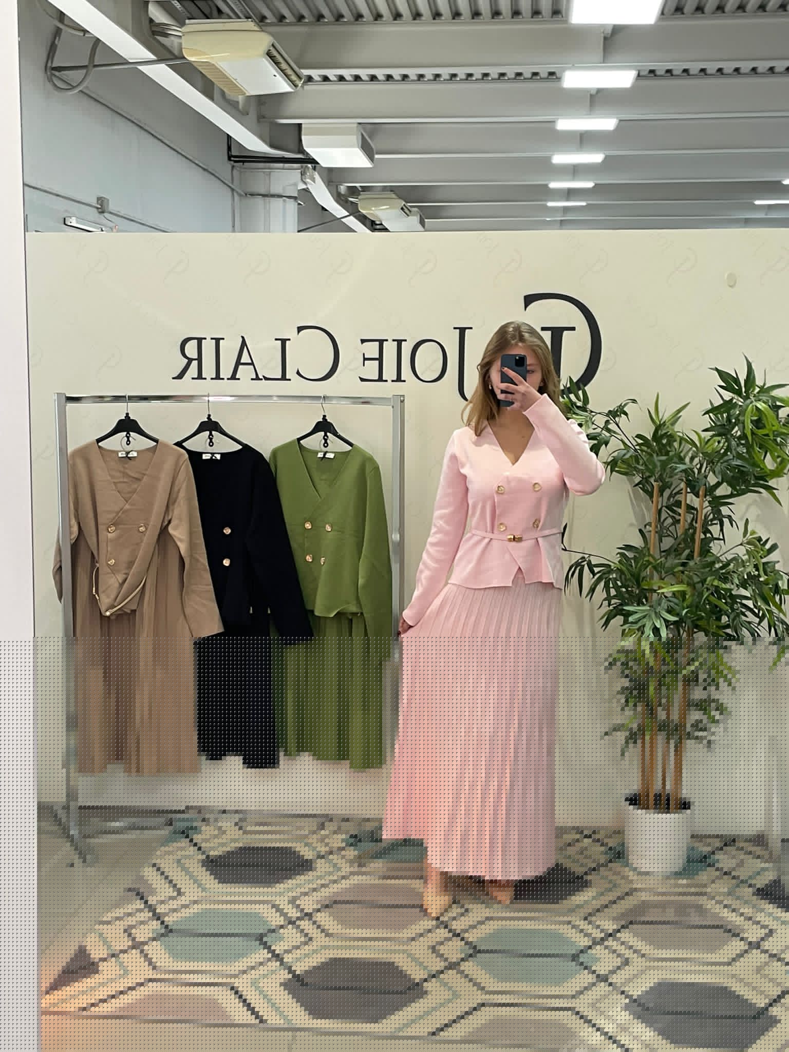 Фото Joie Clair (J-Clair)