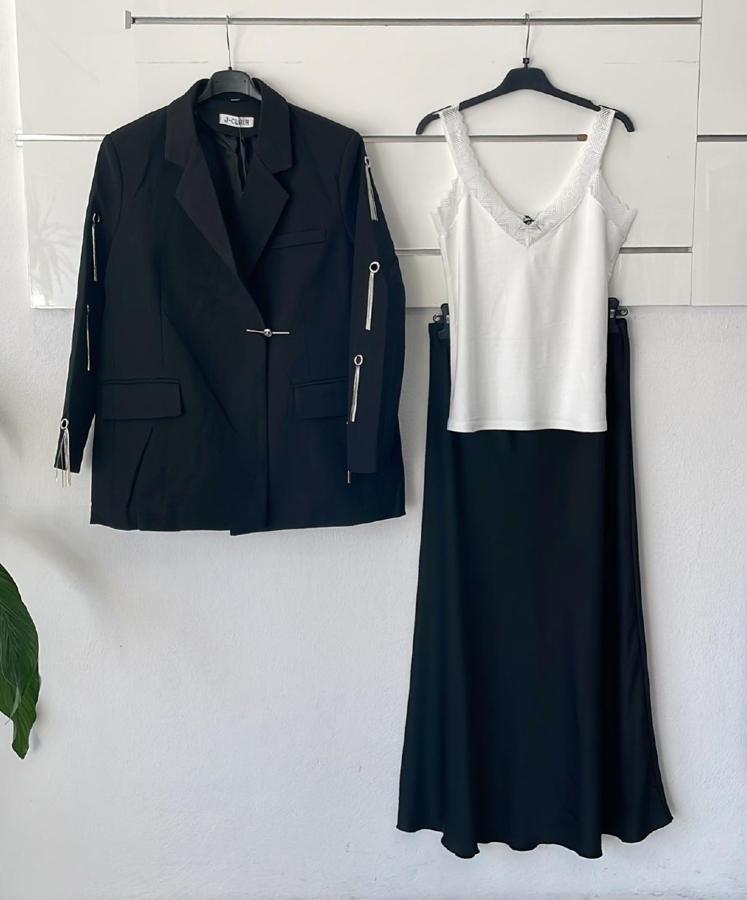 Фото Joie Clair (J-Clair)