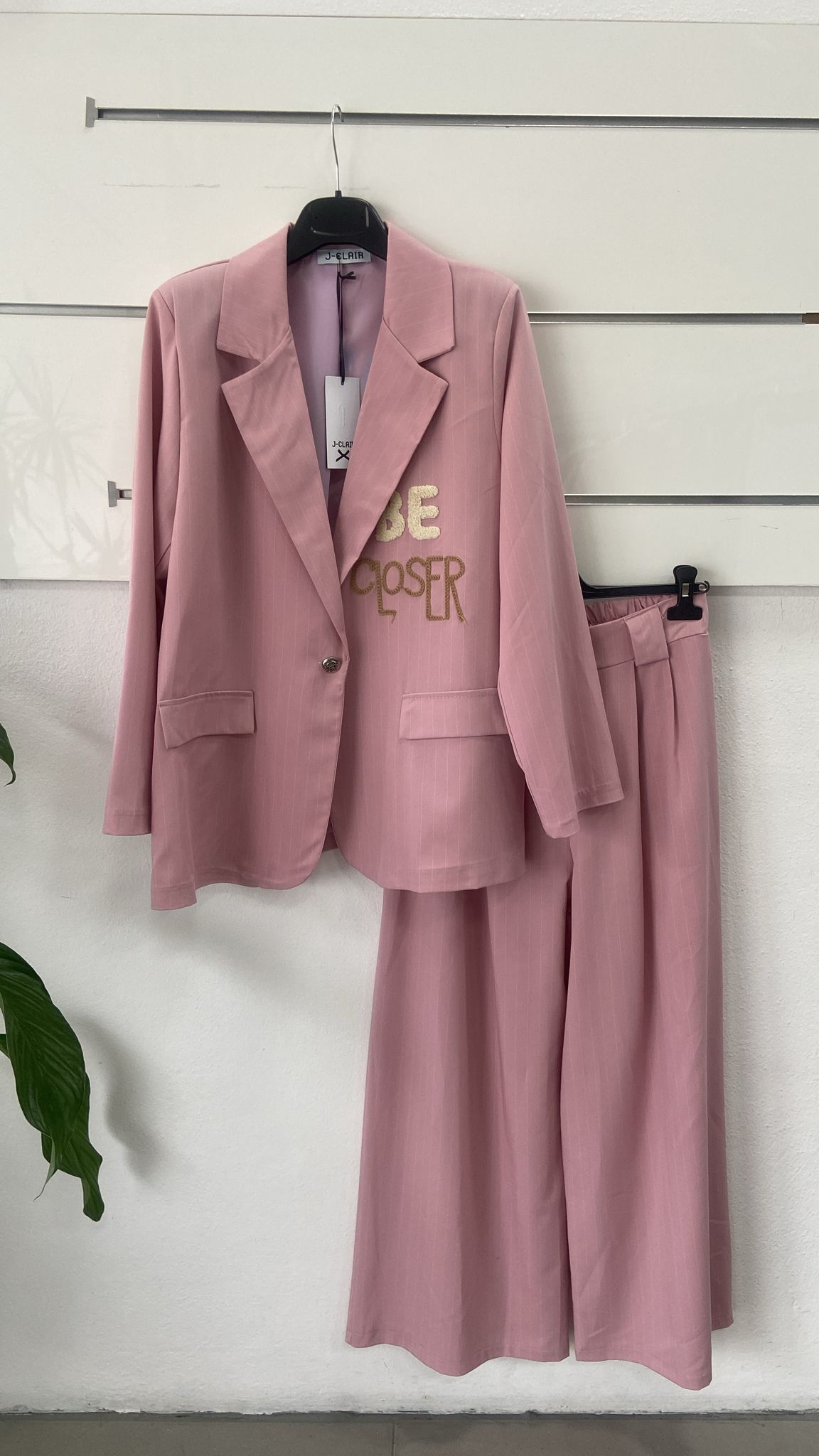 Фото Joie Clair (J-Clair)