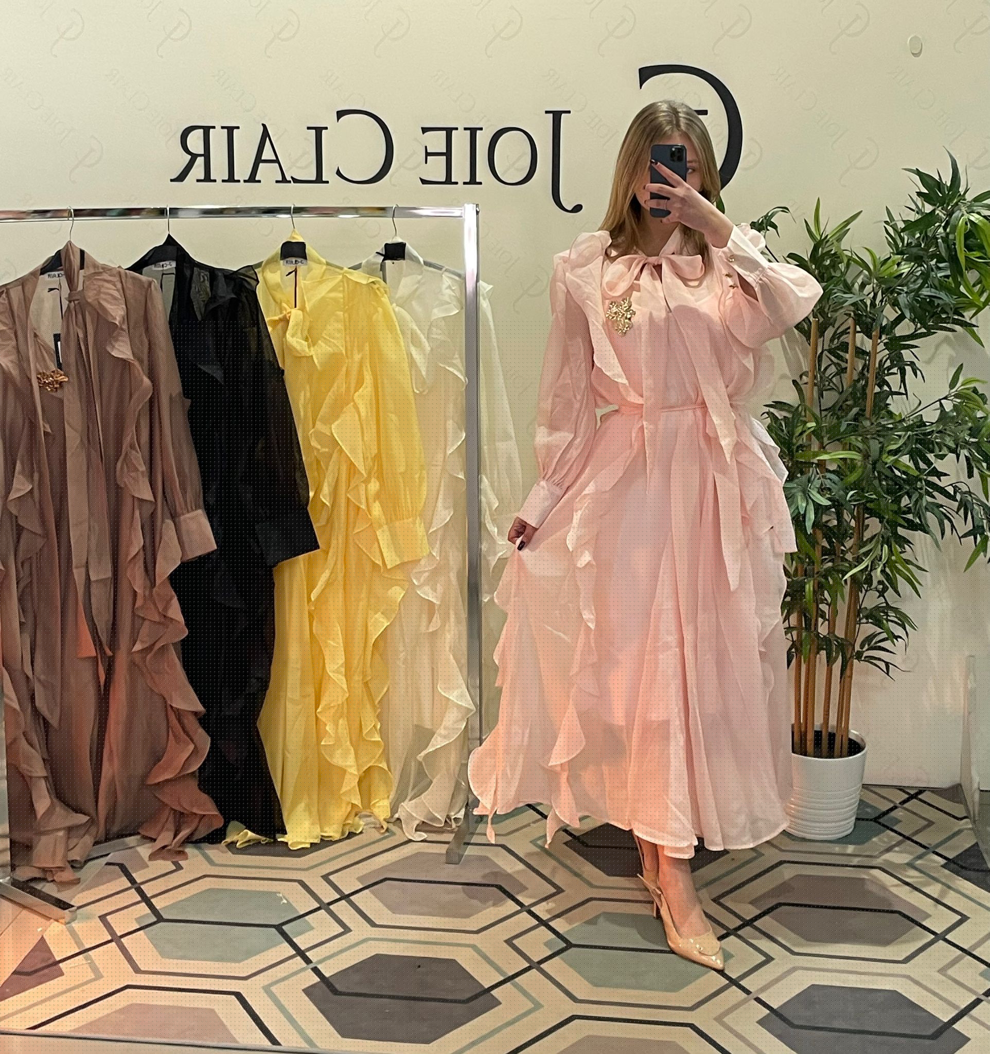 Фото Joie Clair (J-Clair)