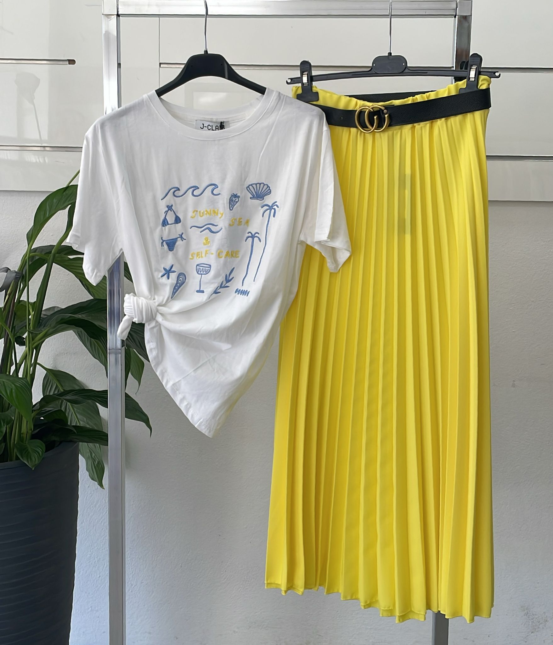 Фото Joie Clair (J-Clair)