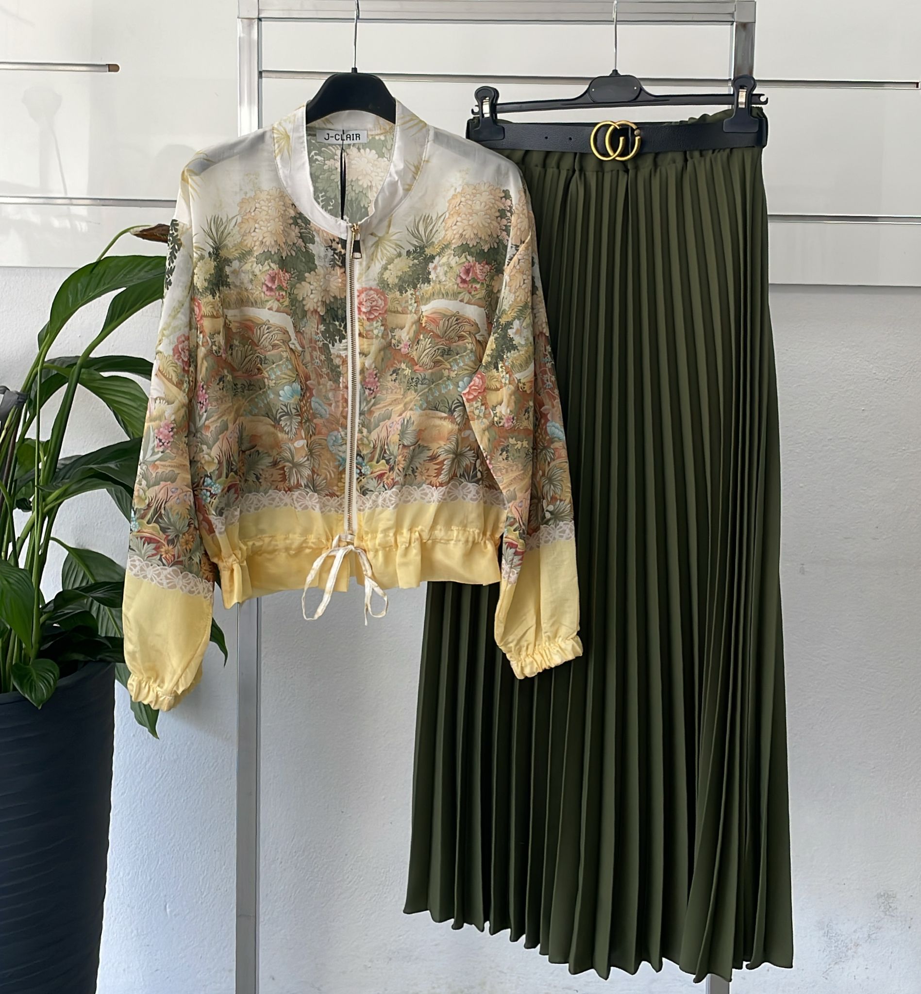 Фото Joie Clair (J-Clair)